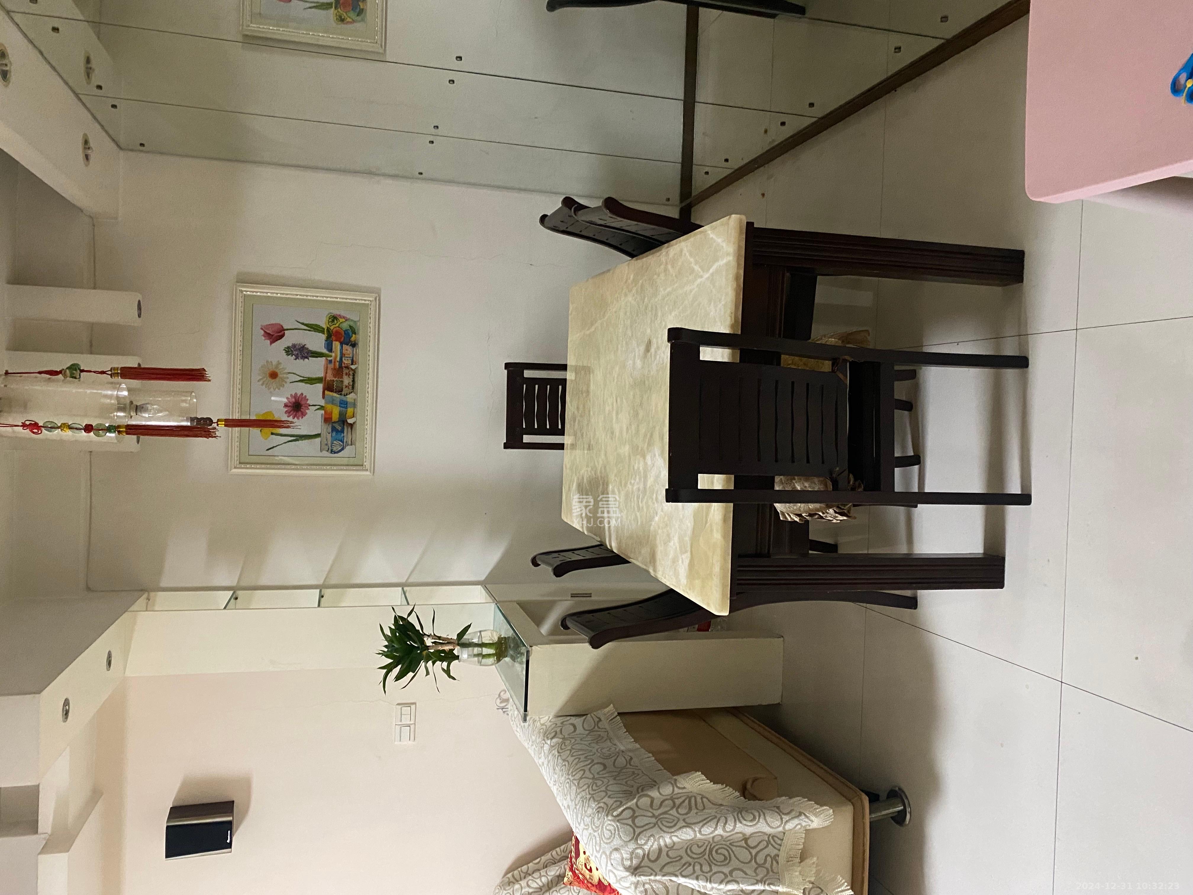 同天大酒店  3室2厅1卫   3300.00元/月室内图