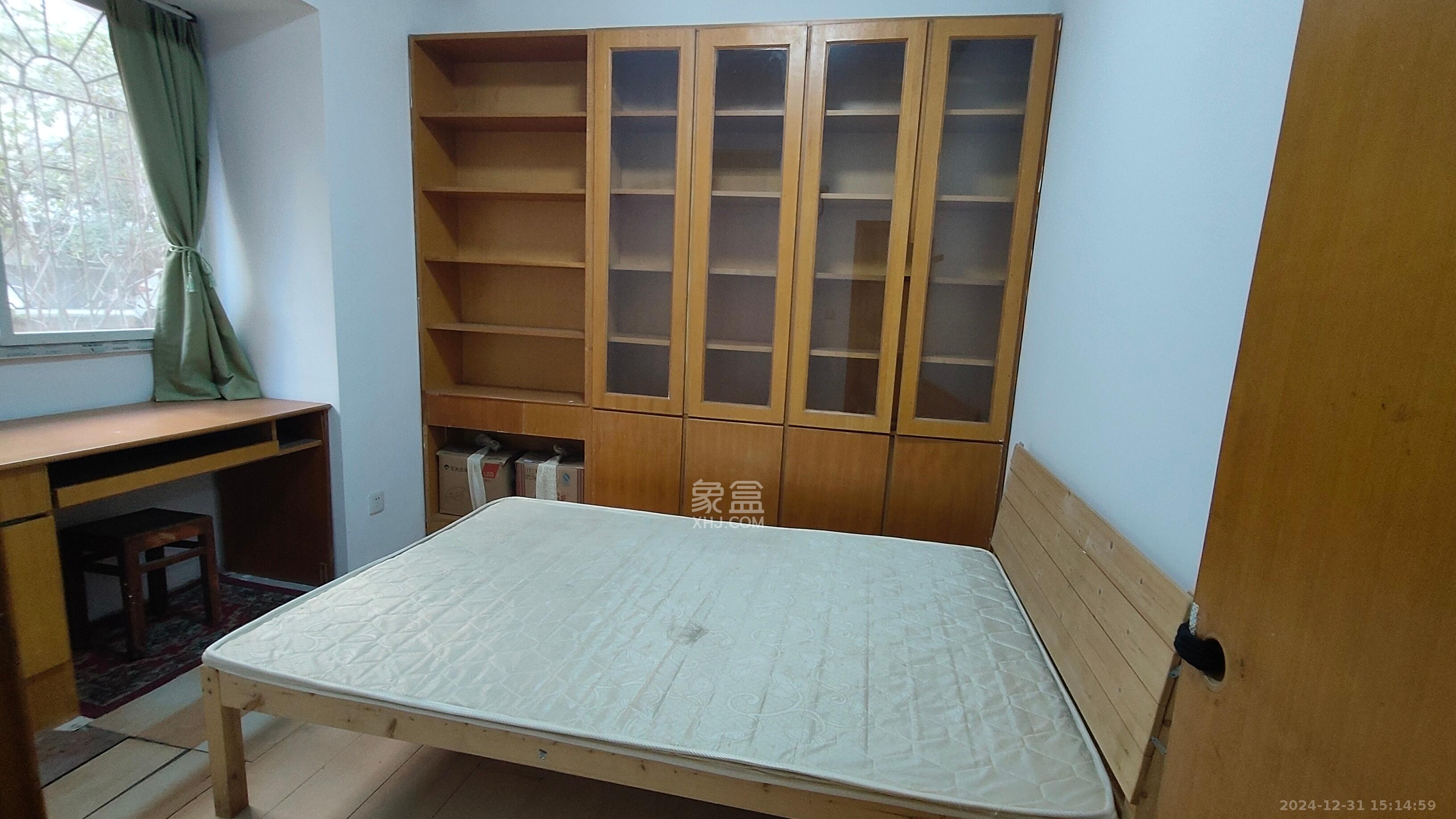 高家坪住宅新區(qū)  3室2廳1衛(wèi)   2500.00元/月室內(nèi)圖