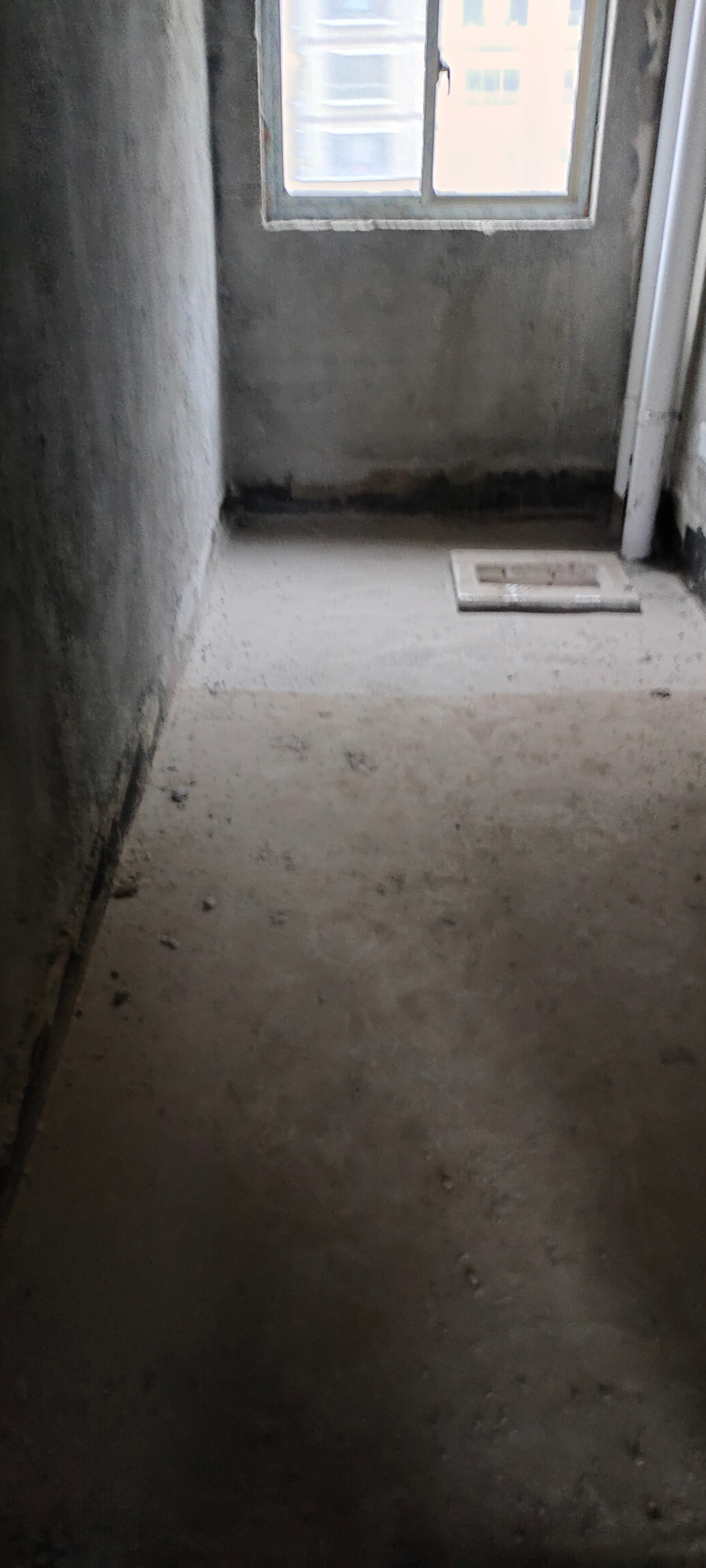 财苑小区 4室2厅2卫 153.0万 财苑小区 4室2厅2卫 153.0万客厅