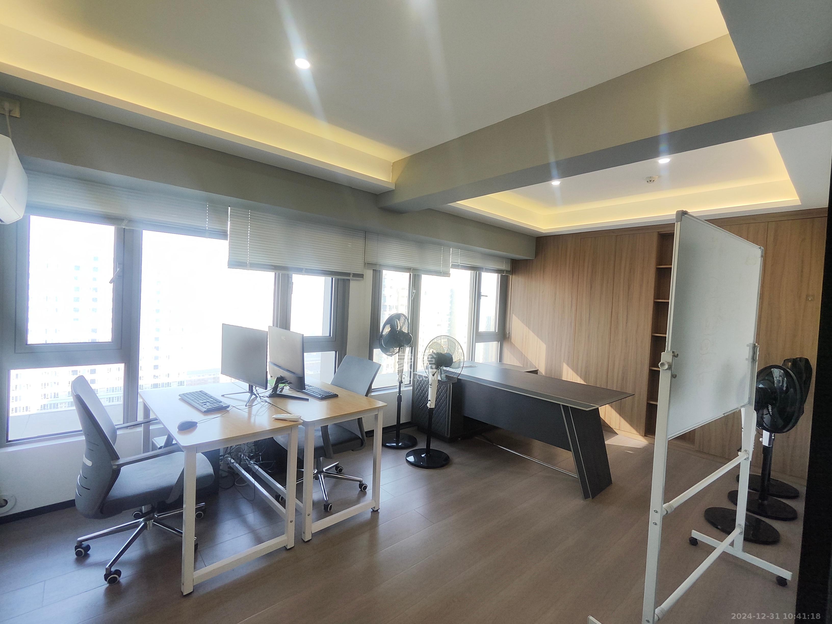 保利天禧EF区  1室1厅1卫   25800.00元/月室内图