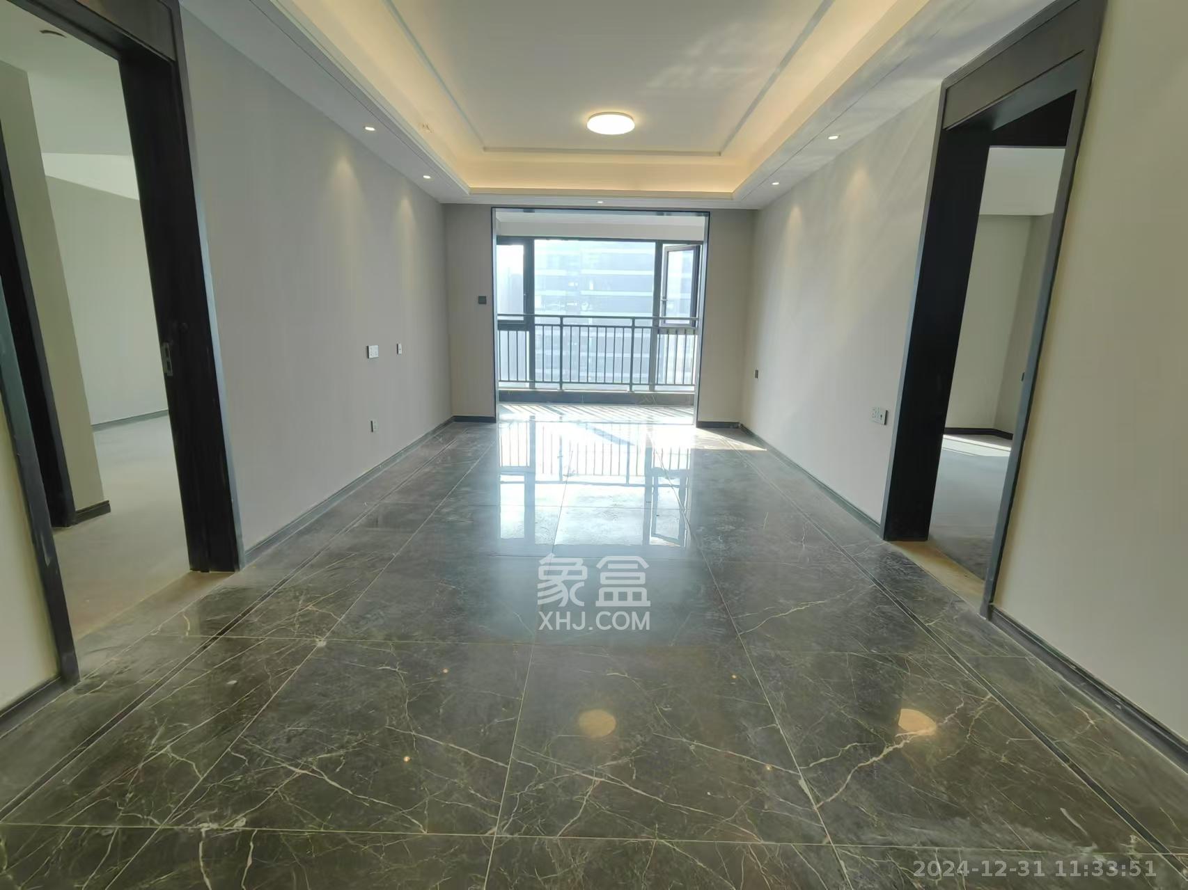 绿地麓云国际一期 3室2厅2卫 4500.0元/月 绿地麓云国际一期 3室2厅2卫 4500.0元/月室内图