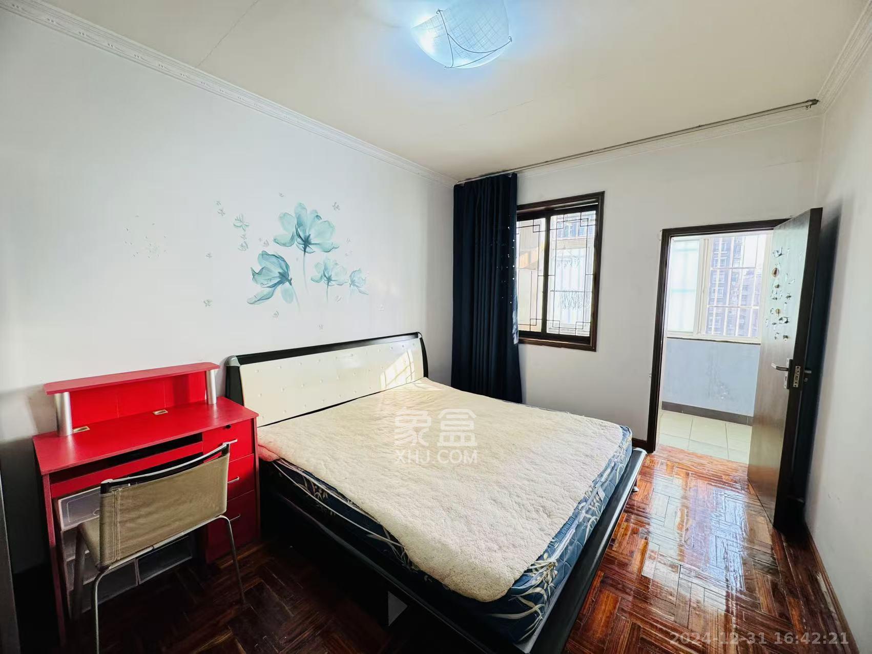 下碧湘街小区 2室1厅1卫 1400.0元/月 下碧湘街小区 2室1厅1卫 1400.0元/月室内图