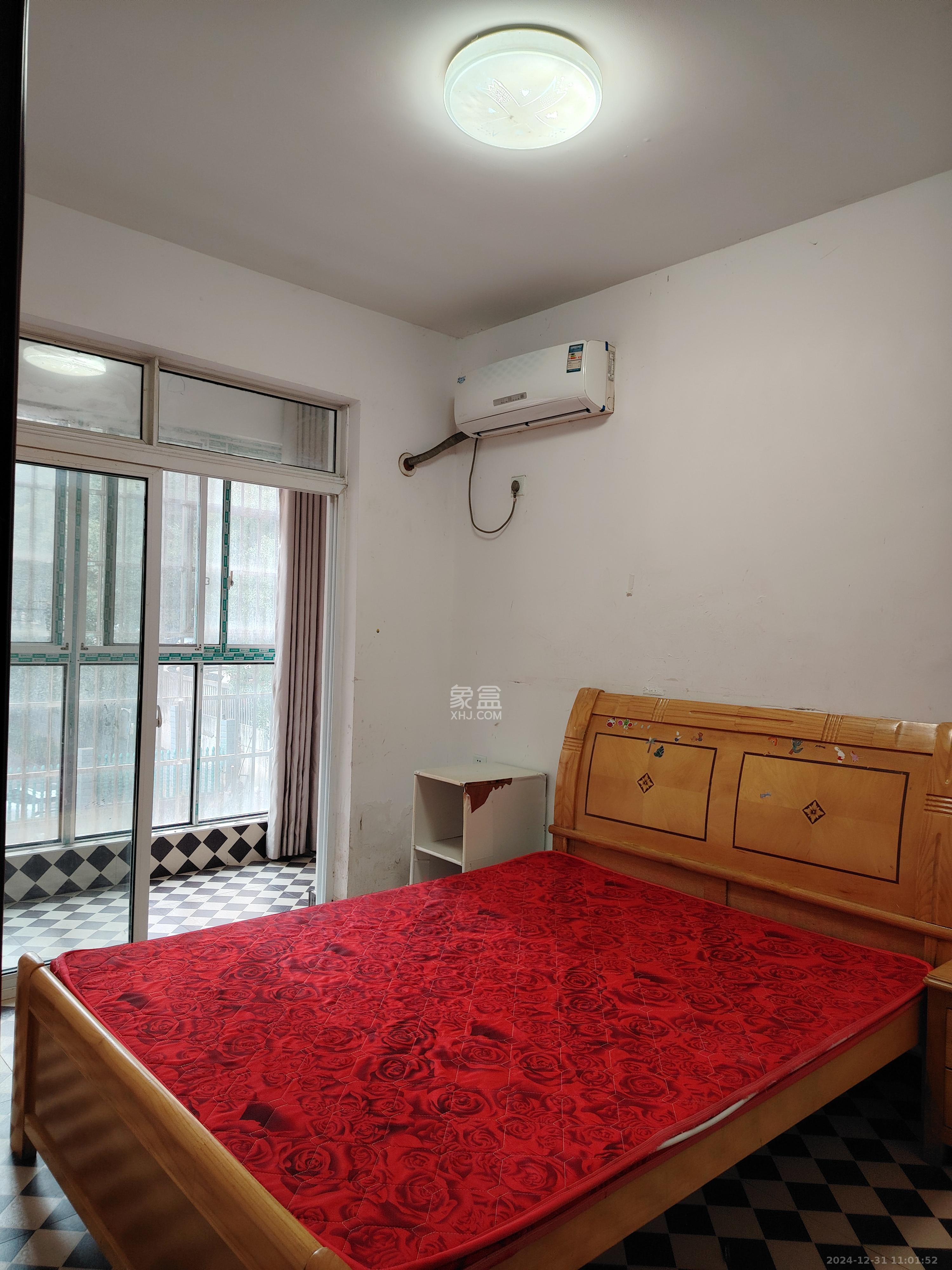 泊林晶城 2室2厅1卫 1600.0元/月 泊林晶城 2室2厅1卫 1600.0元/月室内图