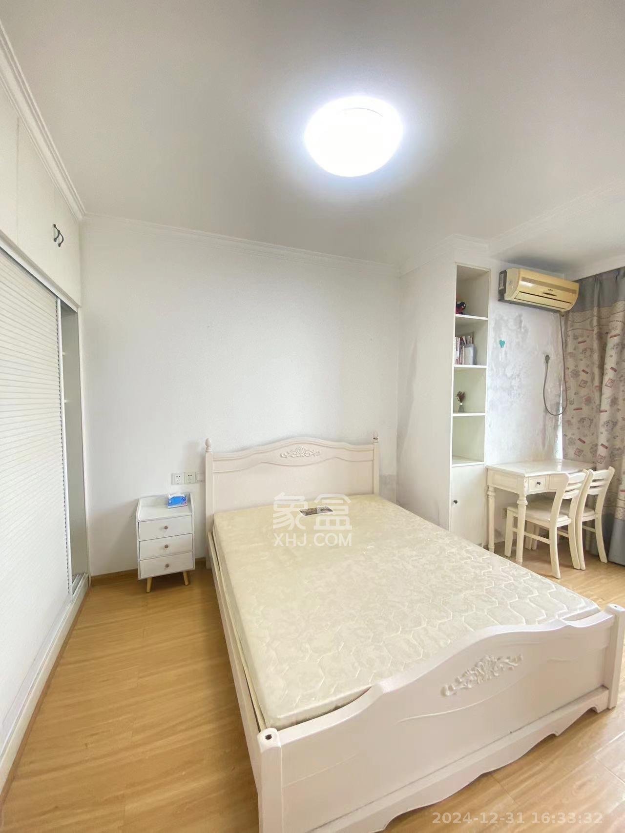 盛地尊域  2室1厅1卫   1600.00元/月室内图