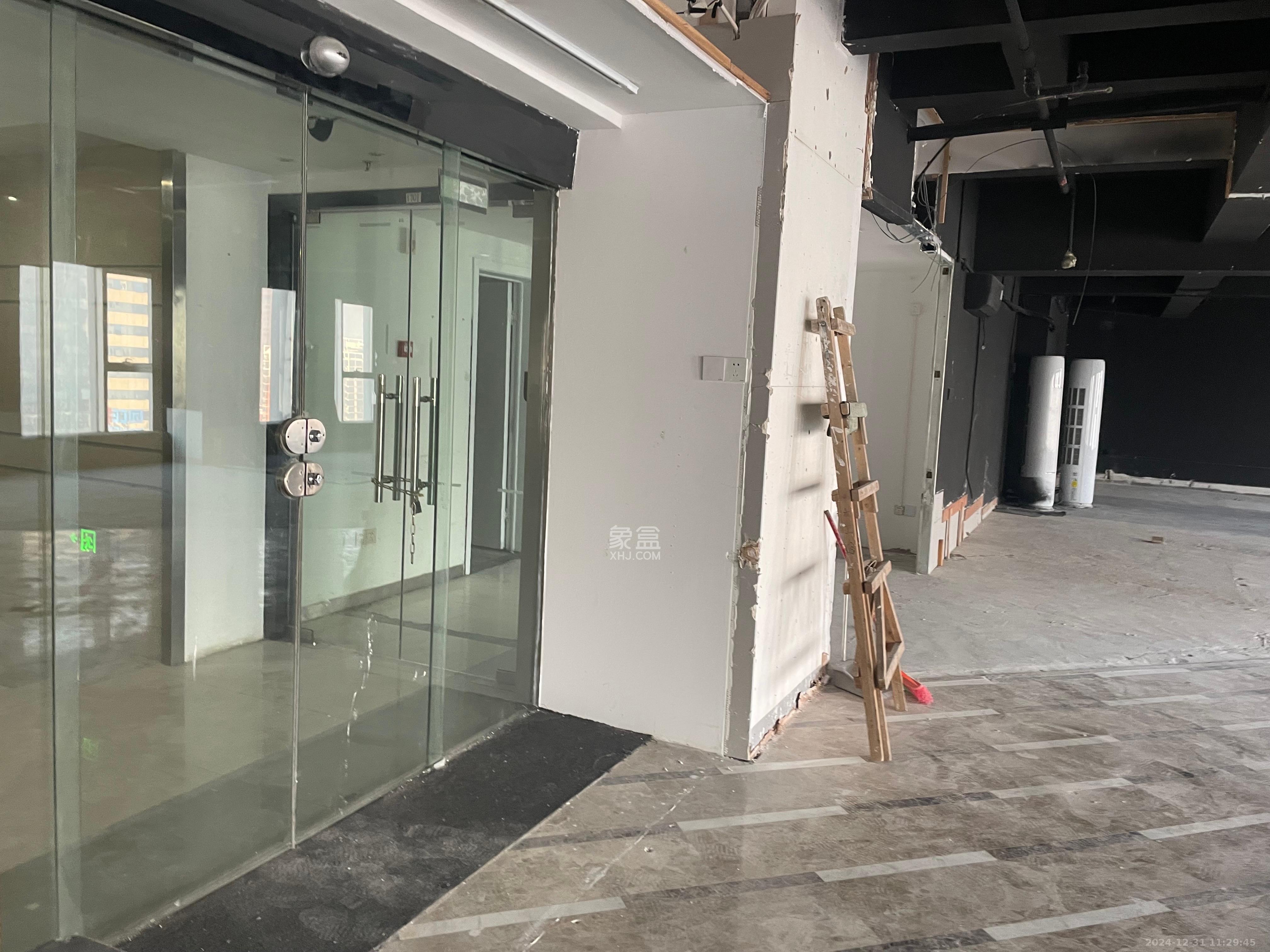 建鸿达华都（华都小户型及大华写字楼）   350.77㎡     19000.00元/月室内图