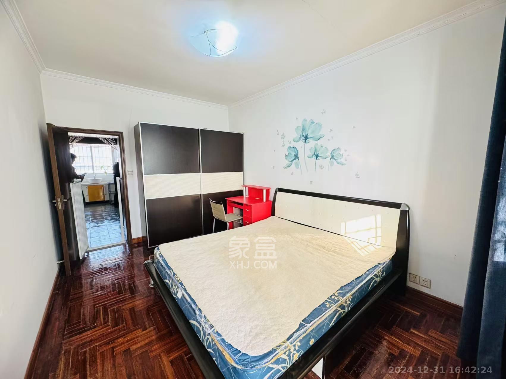 下碧湘街小区 2室1厅1卫 1400.0元/月 下碧湘街小区 2室1厅1卫 1400.0元/月室内图