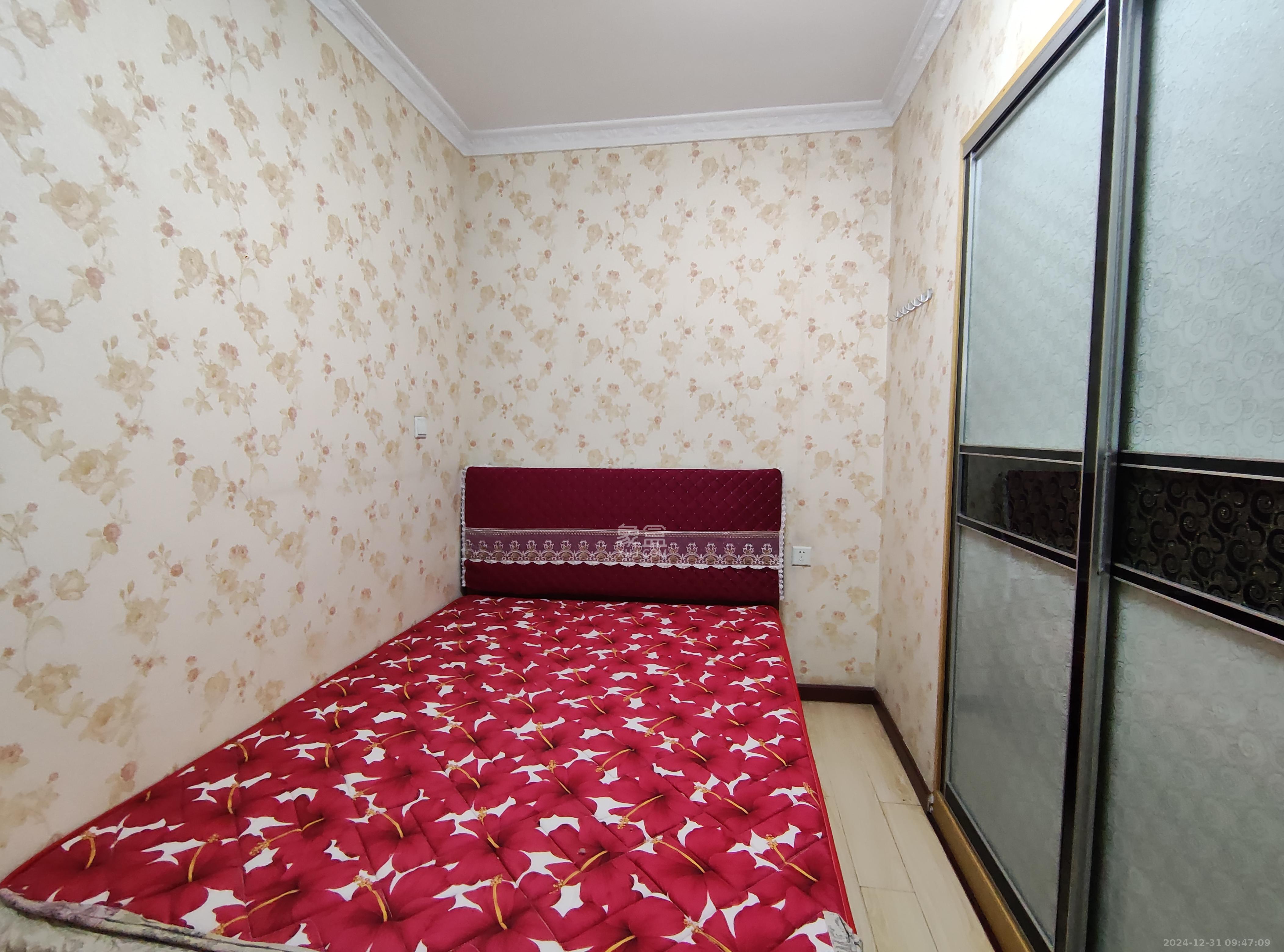 曙光领峰(曙光家园) 3室1厅1卫 2450.0元/月 曙光领峰(曙光家园) 3室1厅1卫 2450.0元/月室内图