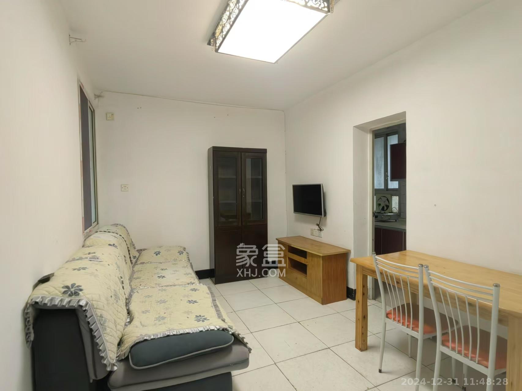 建湘新村  2室1厅1卫   1500.00元/月室内图