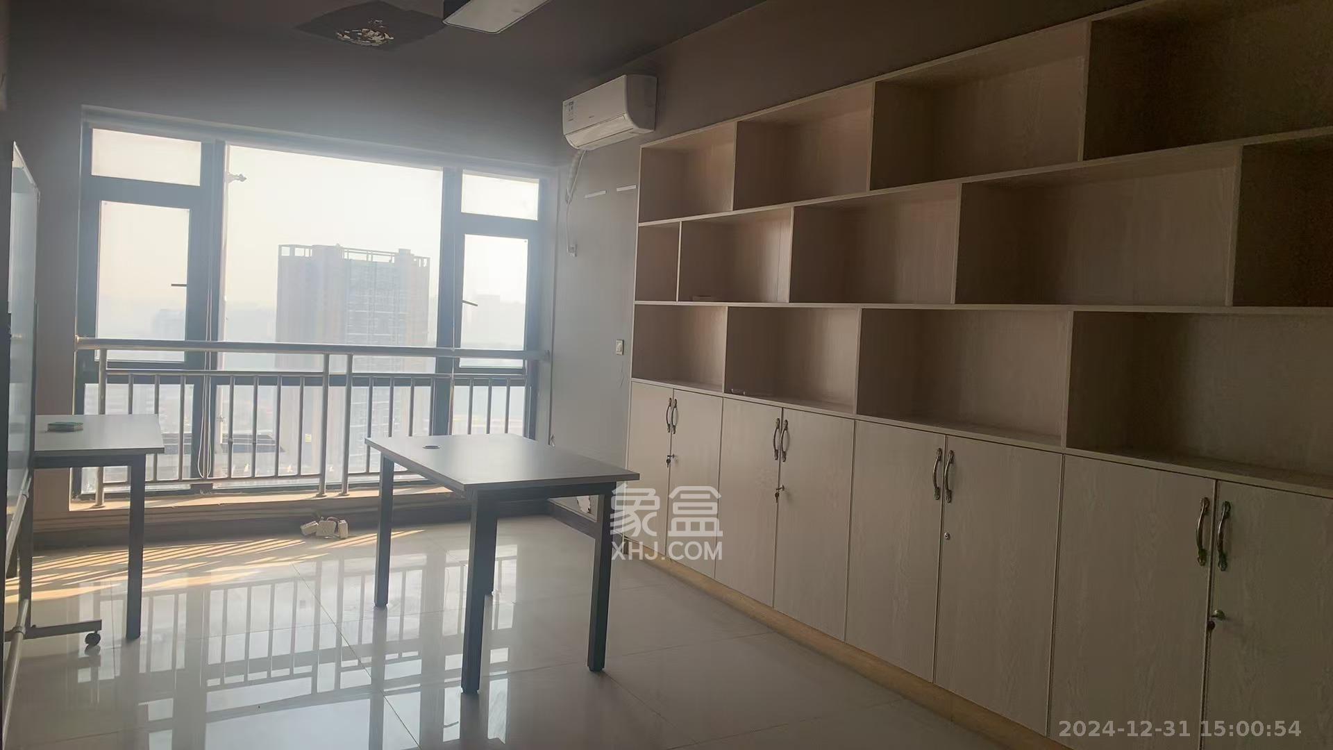 华翼府   180.0㎡      5600.0元/月室内图