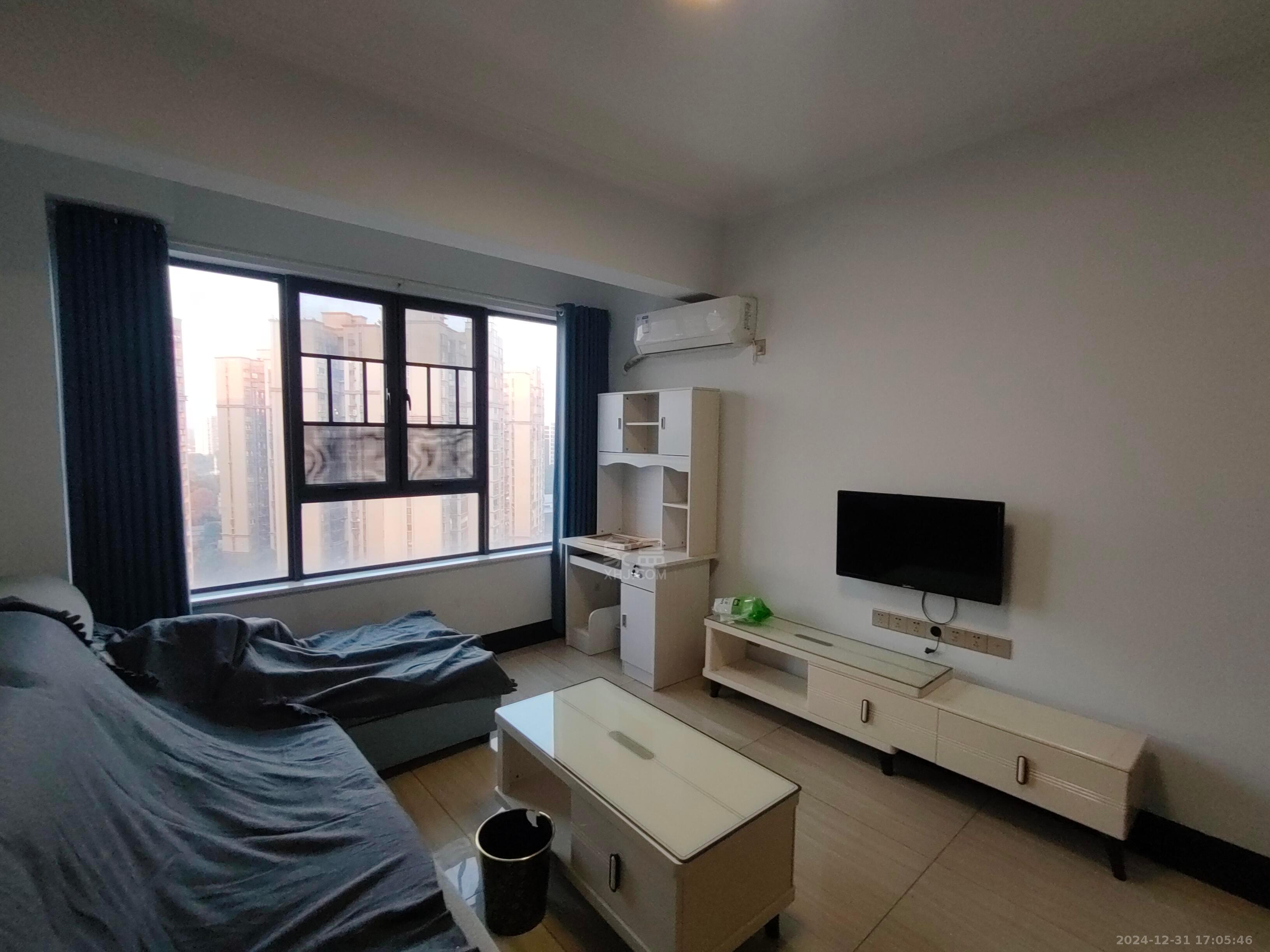 亿都新天地 1室1厅1卫 1300.0元/月 亿都新天地 1室1厅1卫 1300.0元/月室内图