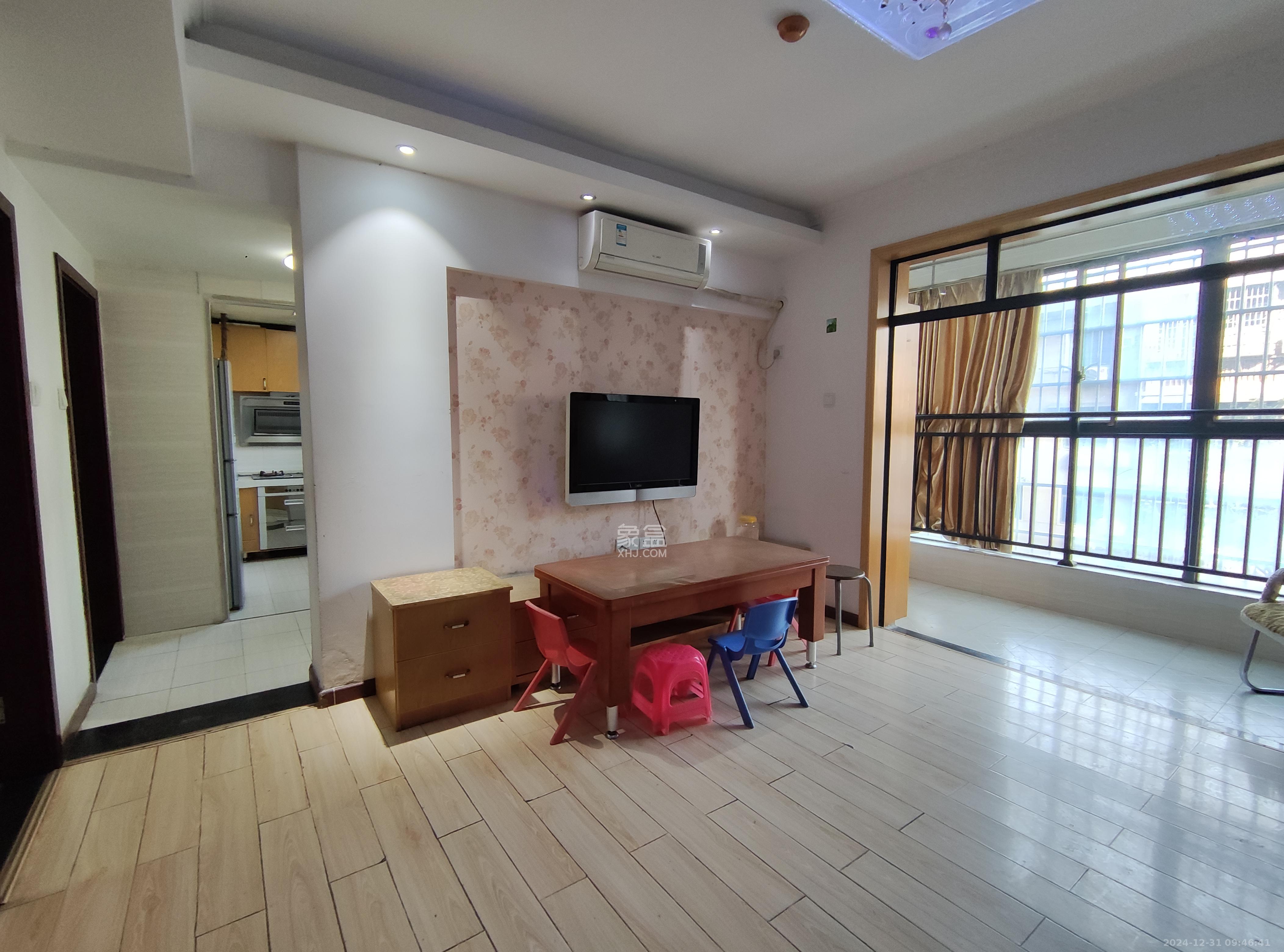 曙光领峰(曙光家园) 3室1厅1卫 2450.0元/月 曙光领峰(曙光家园) 3室1厅1卫 2450.0元/月室内图