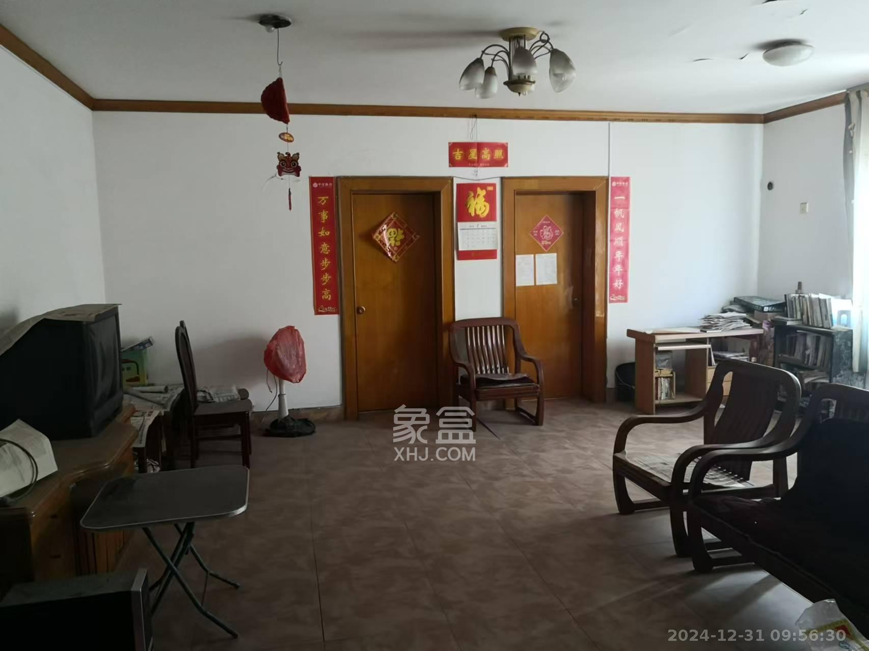 中意花苑  3室2厅1卫   1600.00元/月室内图