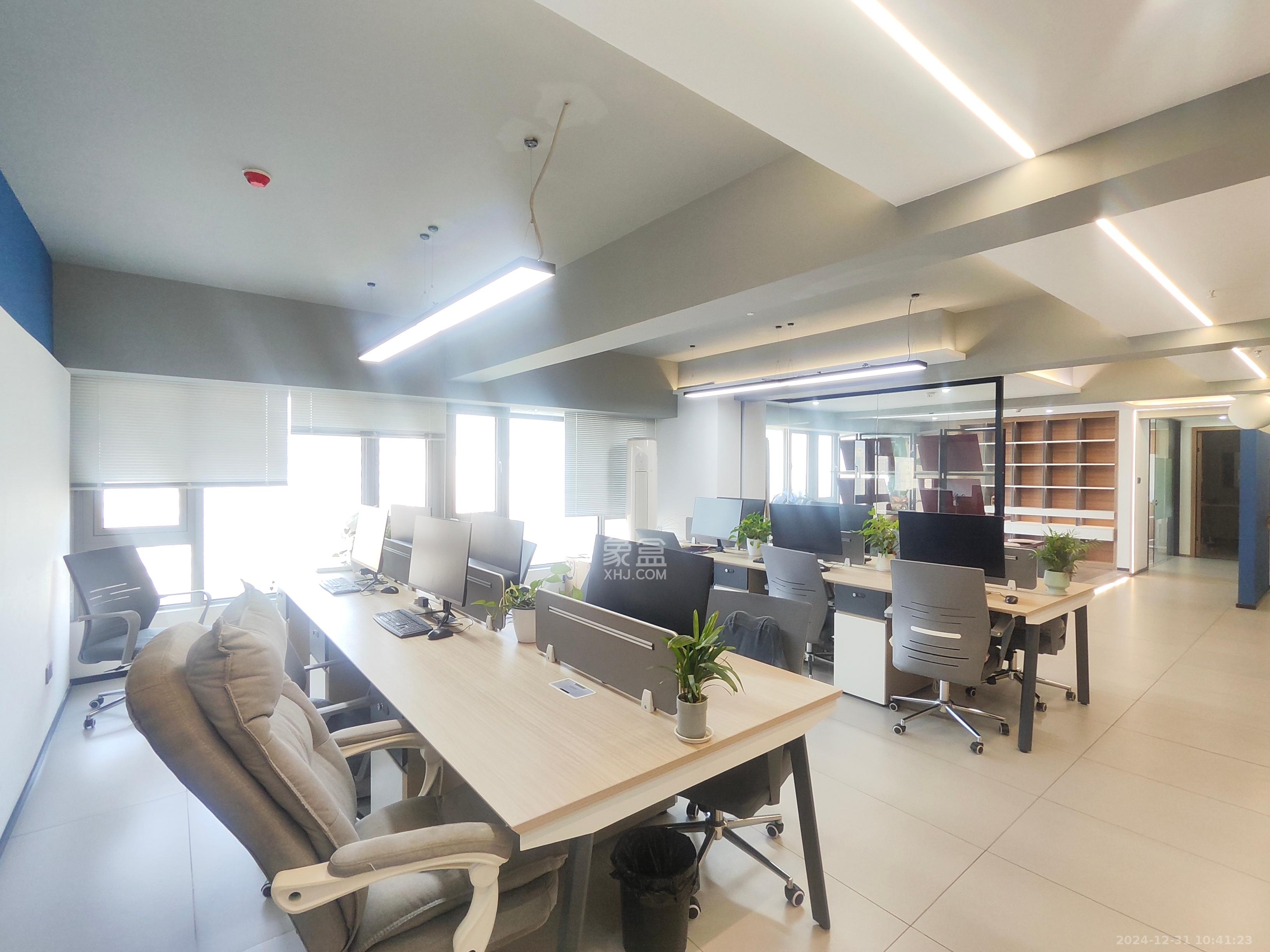 保利天禧EF区  1室1厅1卫    19000.0元/月 保利天禧EF区  1室1厅1卫    19000.0元/月室内图