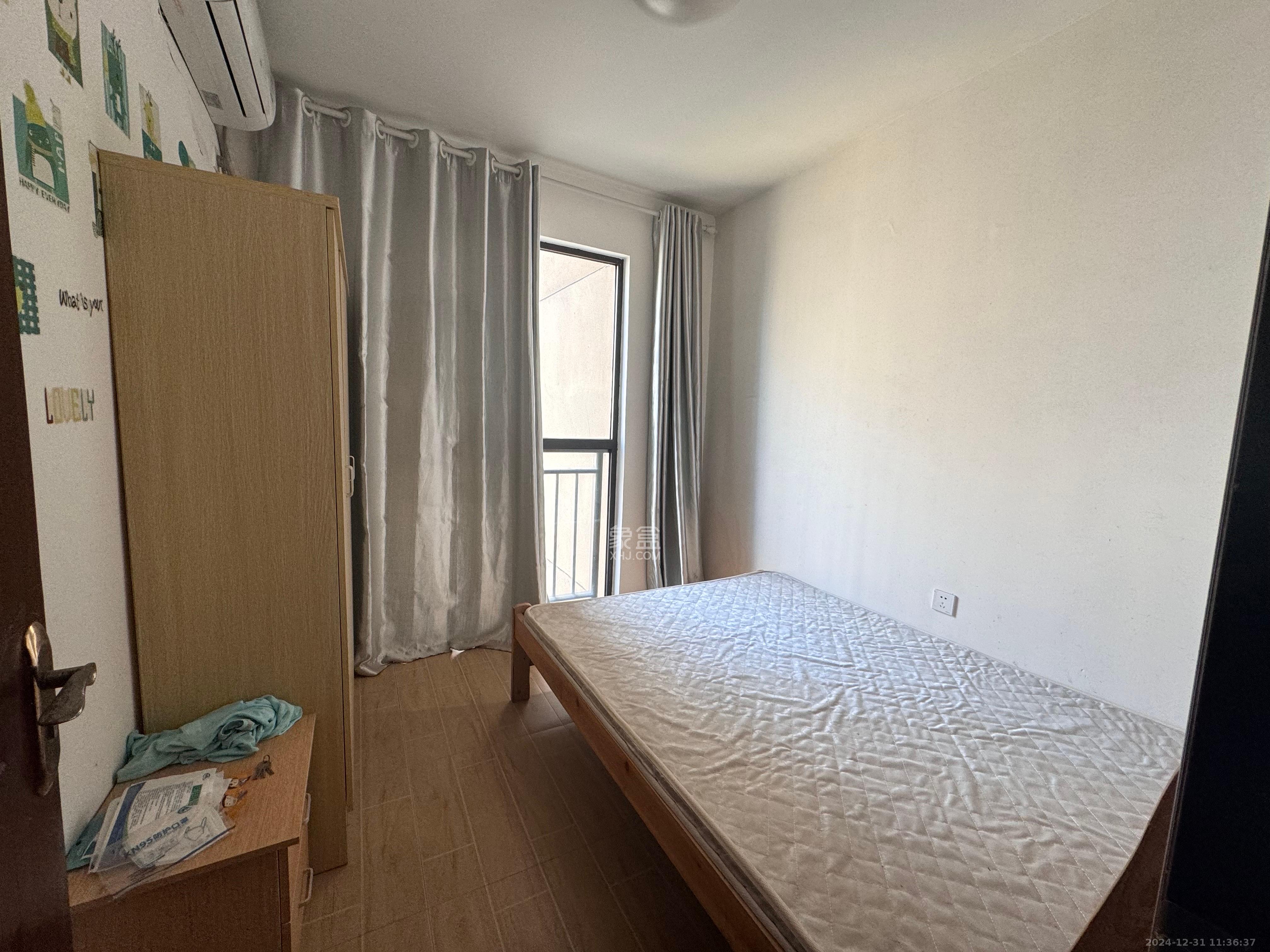 梅溪鑫苑名家  4室2厅2卫   2700.00元/月室内图