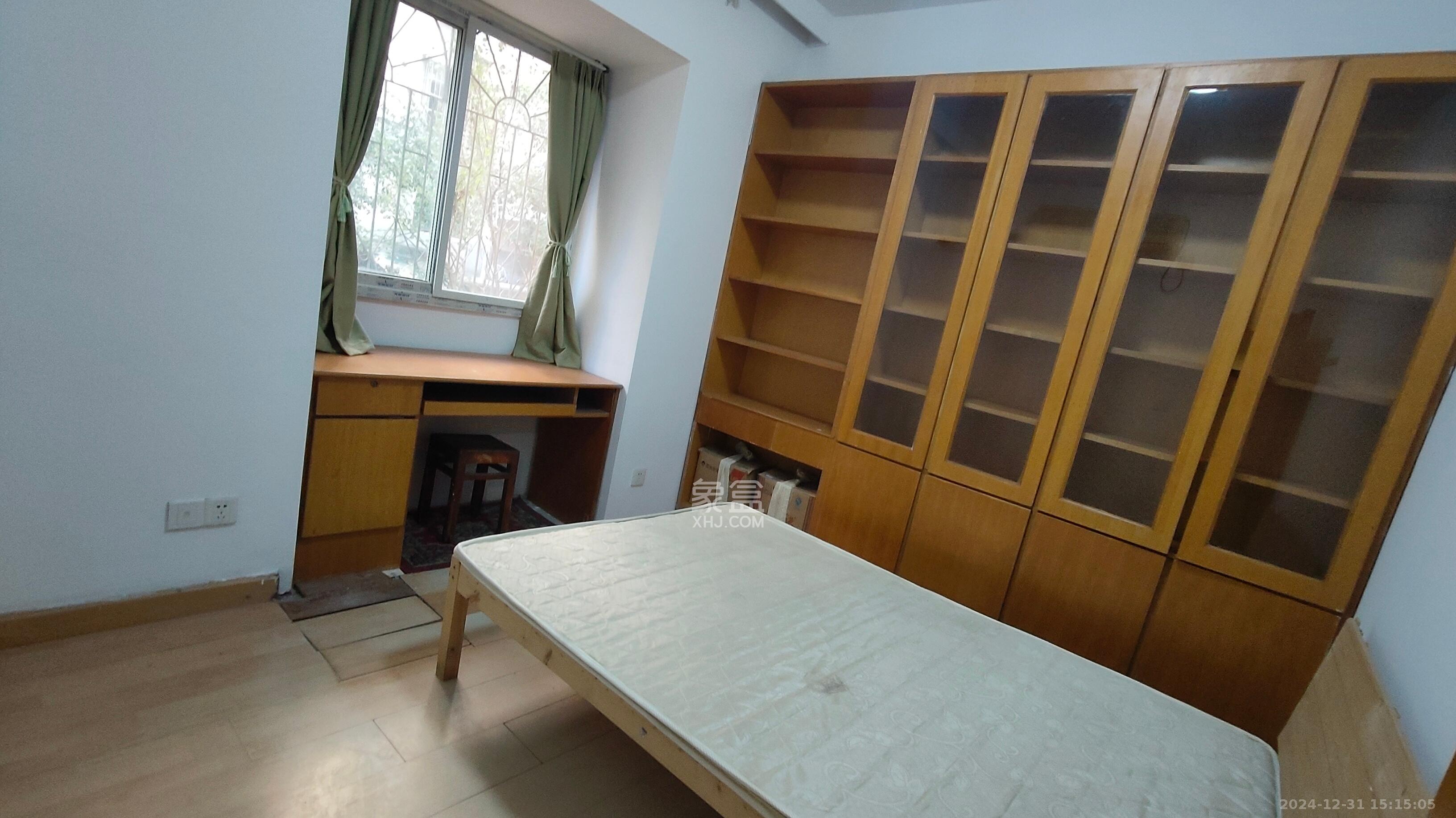 高家坪住宅新區(qū)  3室2廳1衛(wèi)   2500.00元/月室內(nèi)圖