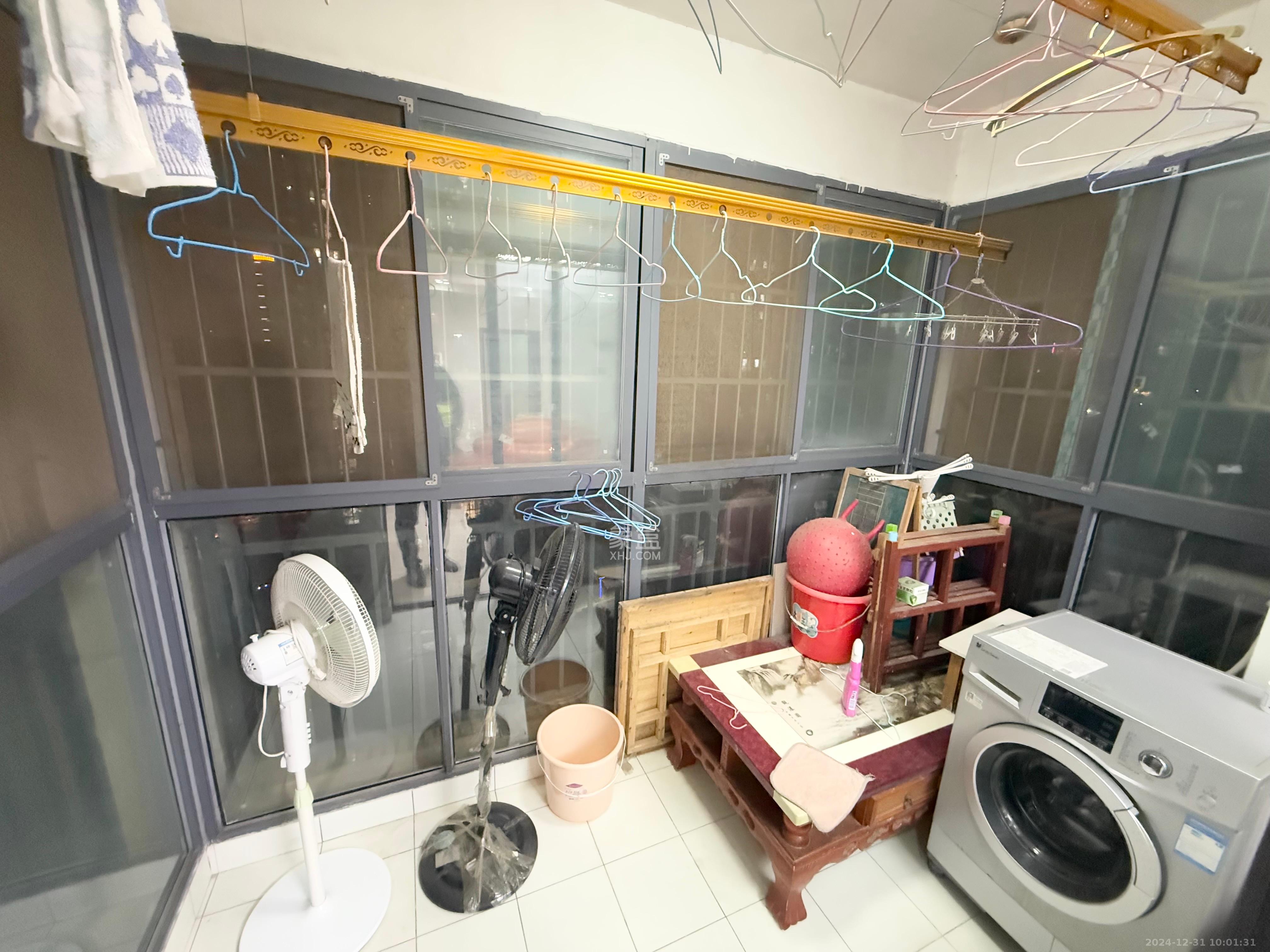 乾城（兴旺乾城）  3室2厅2卫   2600.00元/月室内图