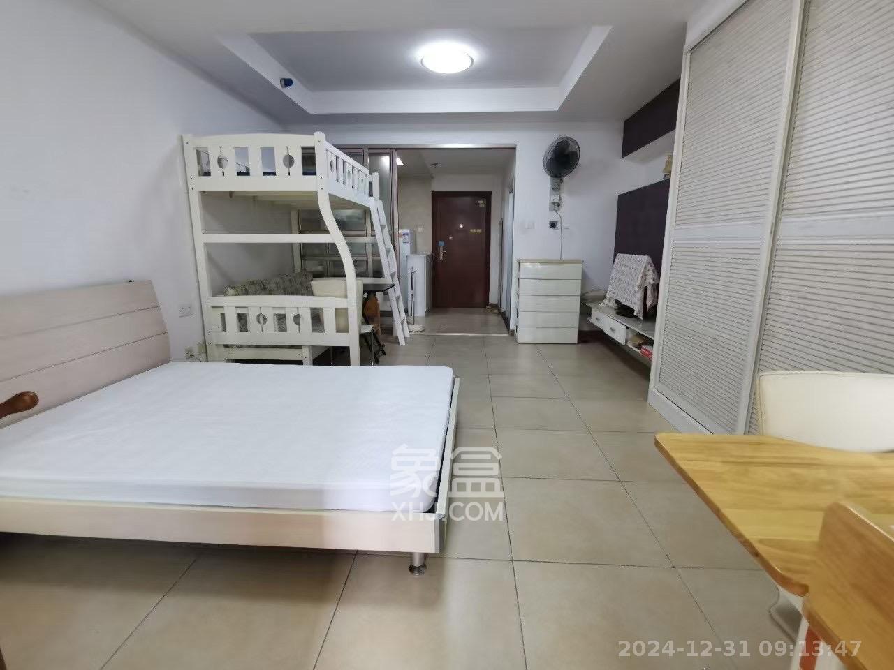 万博汇  1室1厅1卫    1600.0元/月 万博汇  1室1厅1卫    1600.0元/月