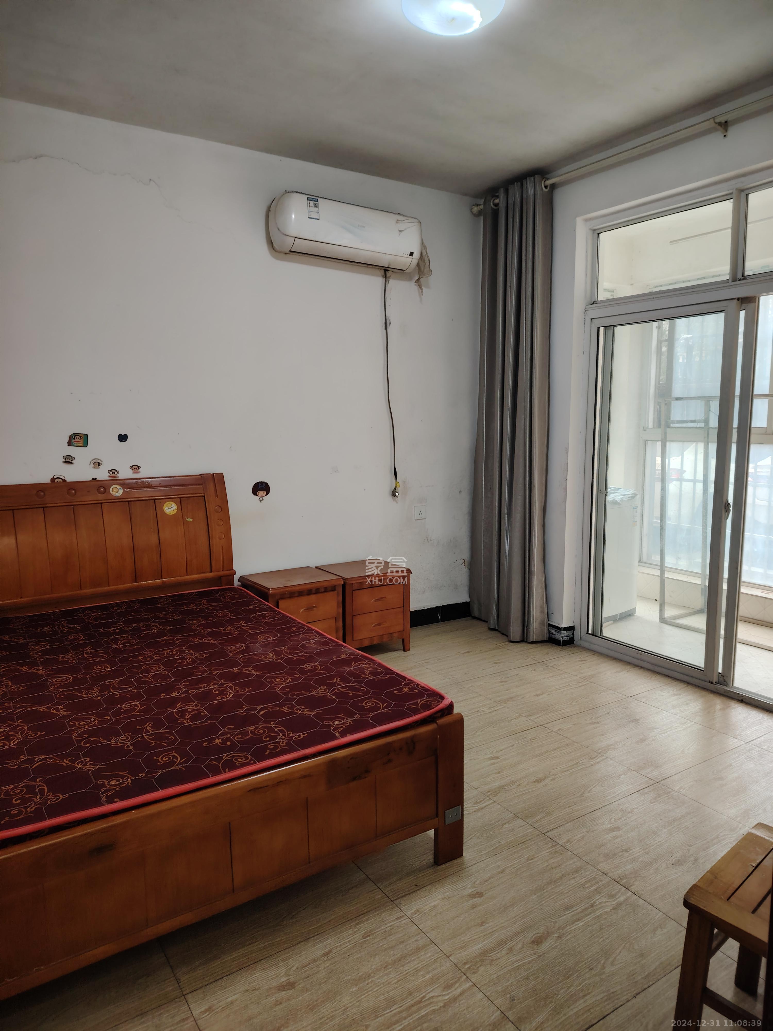 泊林晶城 3室1厅1卫 1600.0元/月 泊林晶城 3室1厅1卫 1600.0元/月室内图