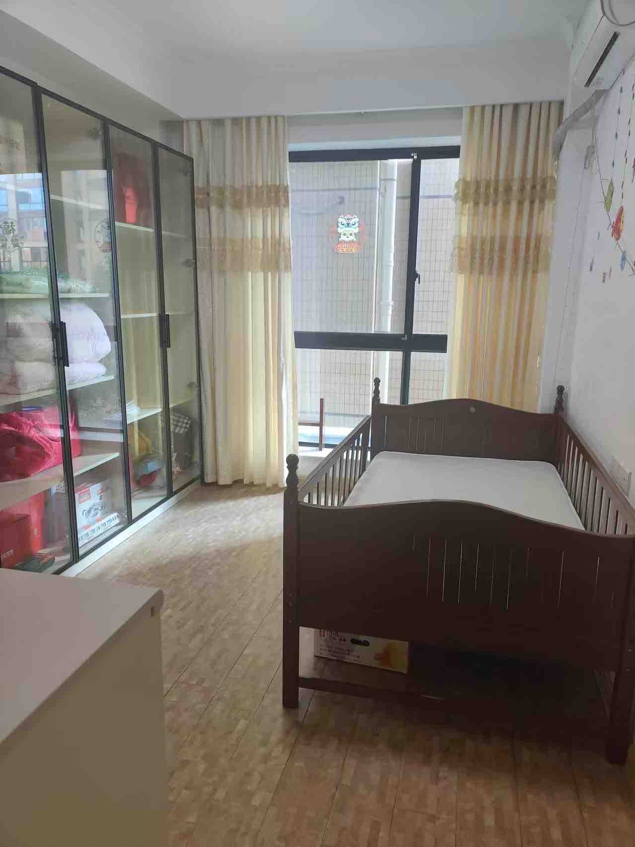 檀香山 4室2厅2卫 2000.0元/月 檀香山 4室2厅2卫 2000.0元/月室内图