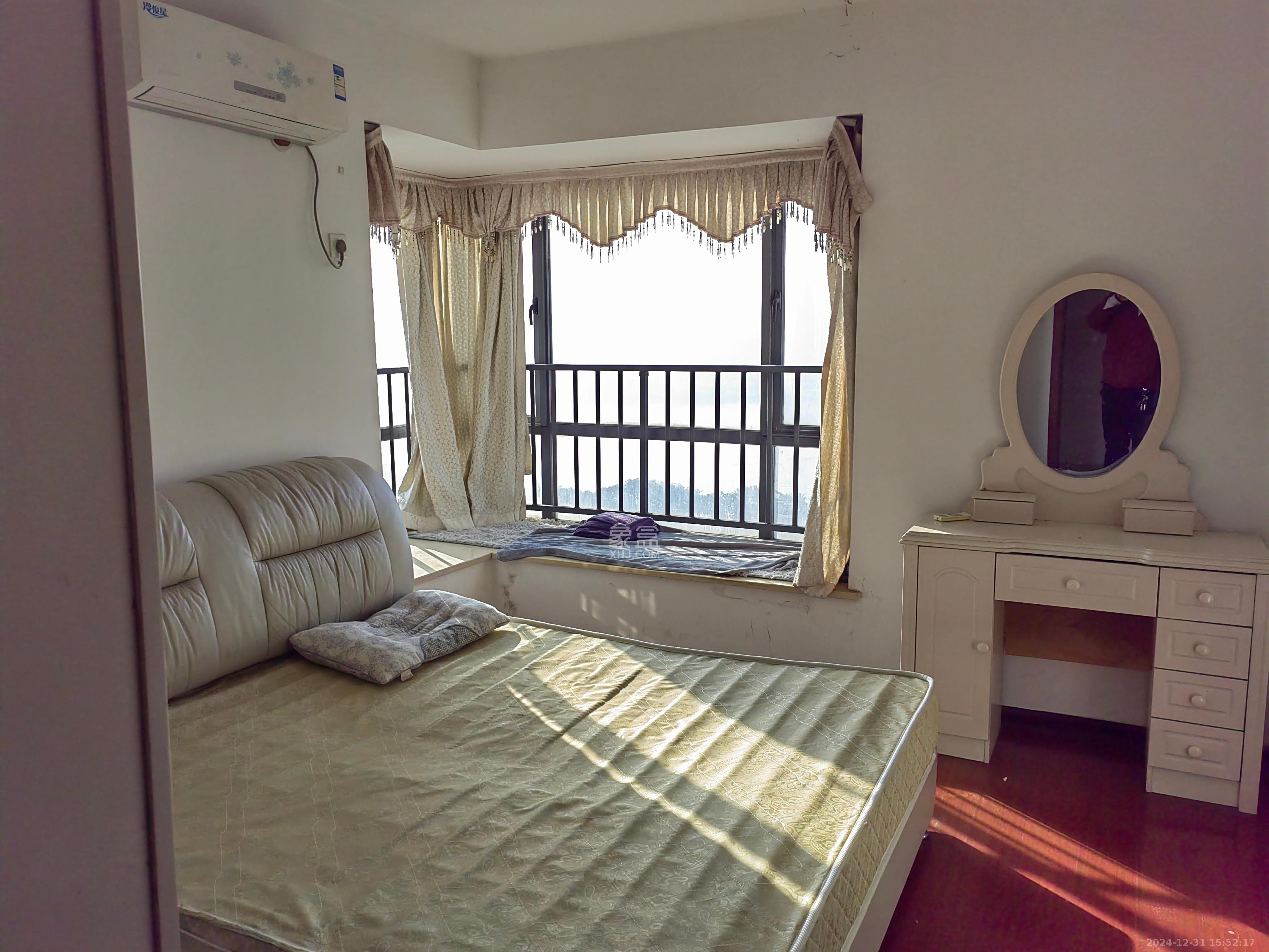 领航江阁 3室2厅1卫 3000.0元/月 领航江阁 3室2厅1卫 3000.0元/月室内图