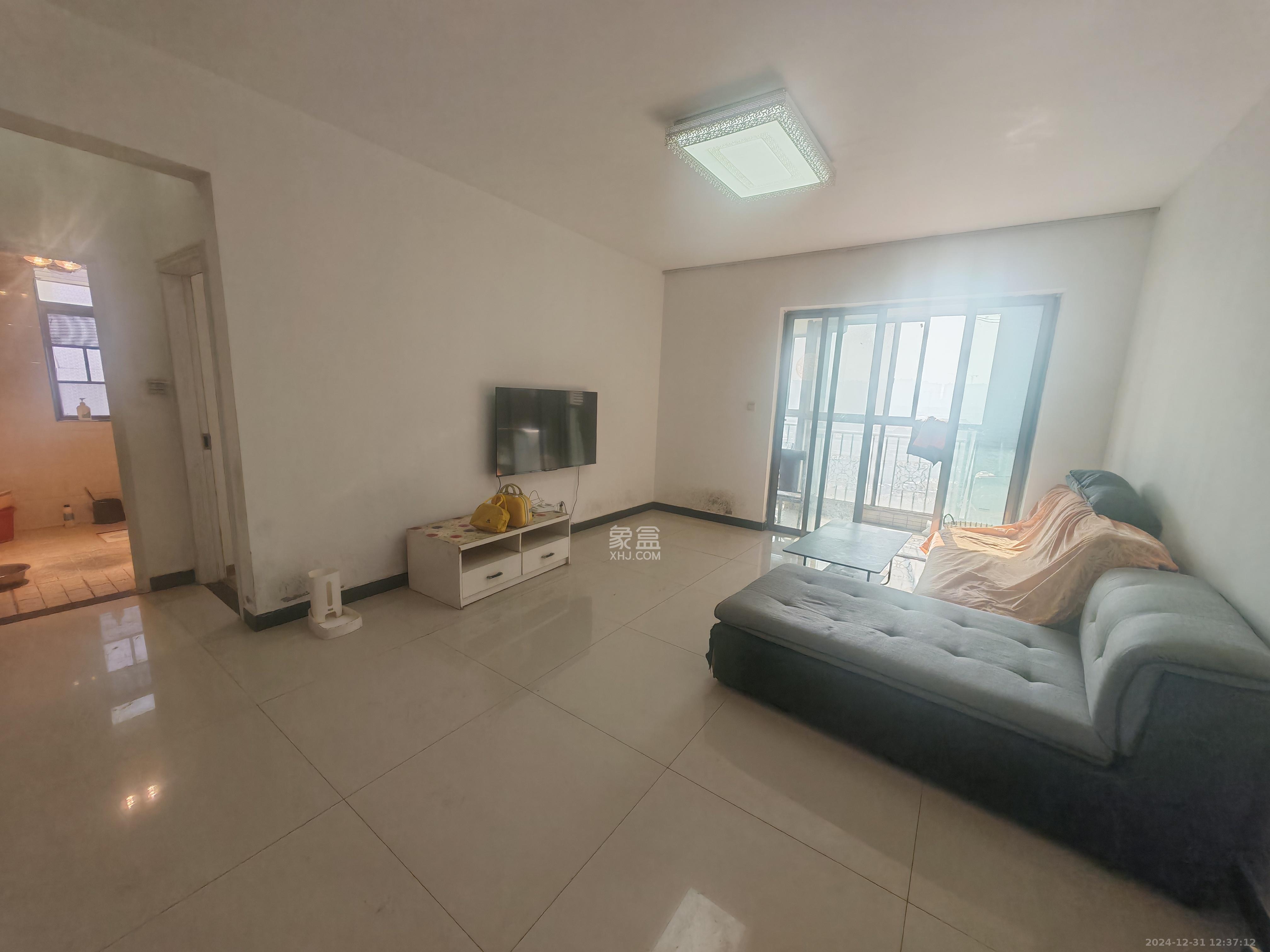 江山帝景雅典  2室2厅1卫    2400.0元/月 江山帝景雅典  2室2厅1卫    2400.0元/月室内图