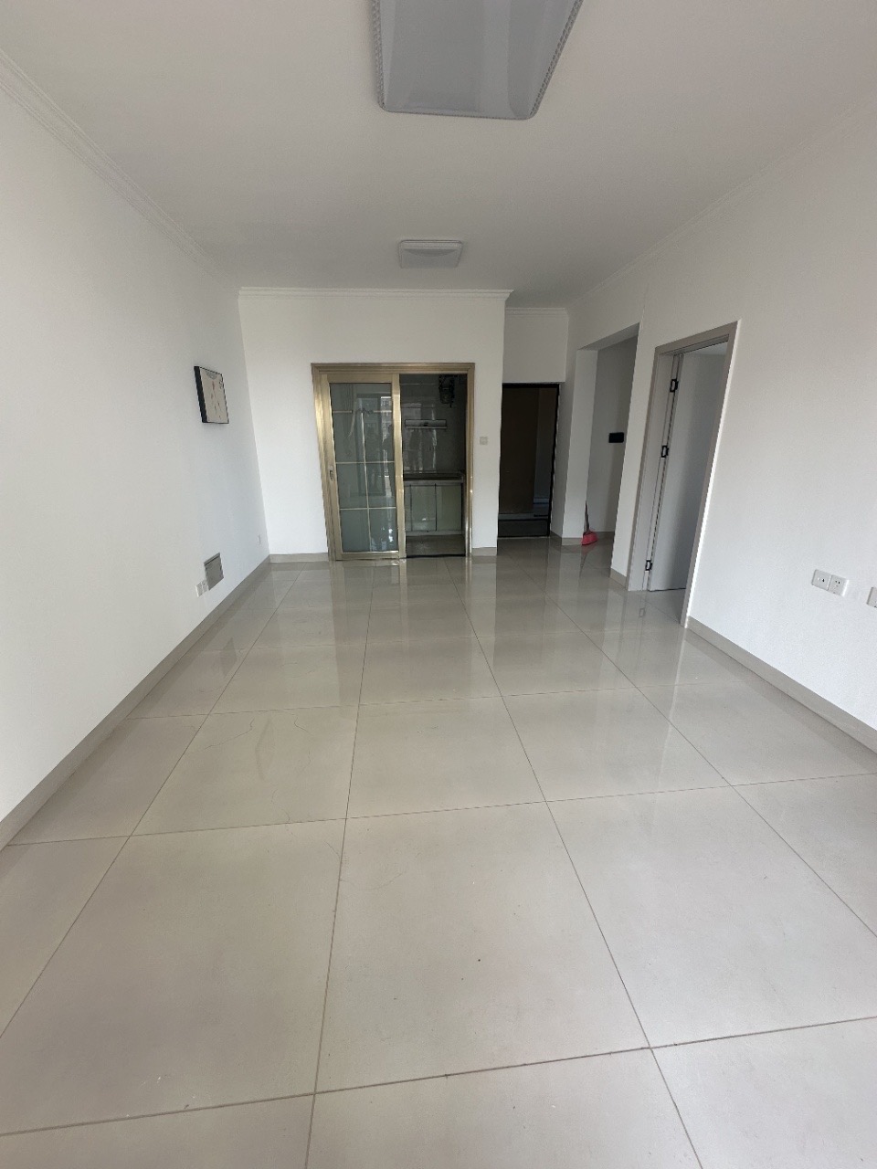 琥珀悠澜  2室2厅1卫    113.0万 琥珀悠澜  2室2厅1卫    113.0万