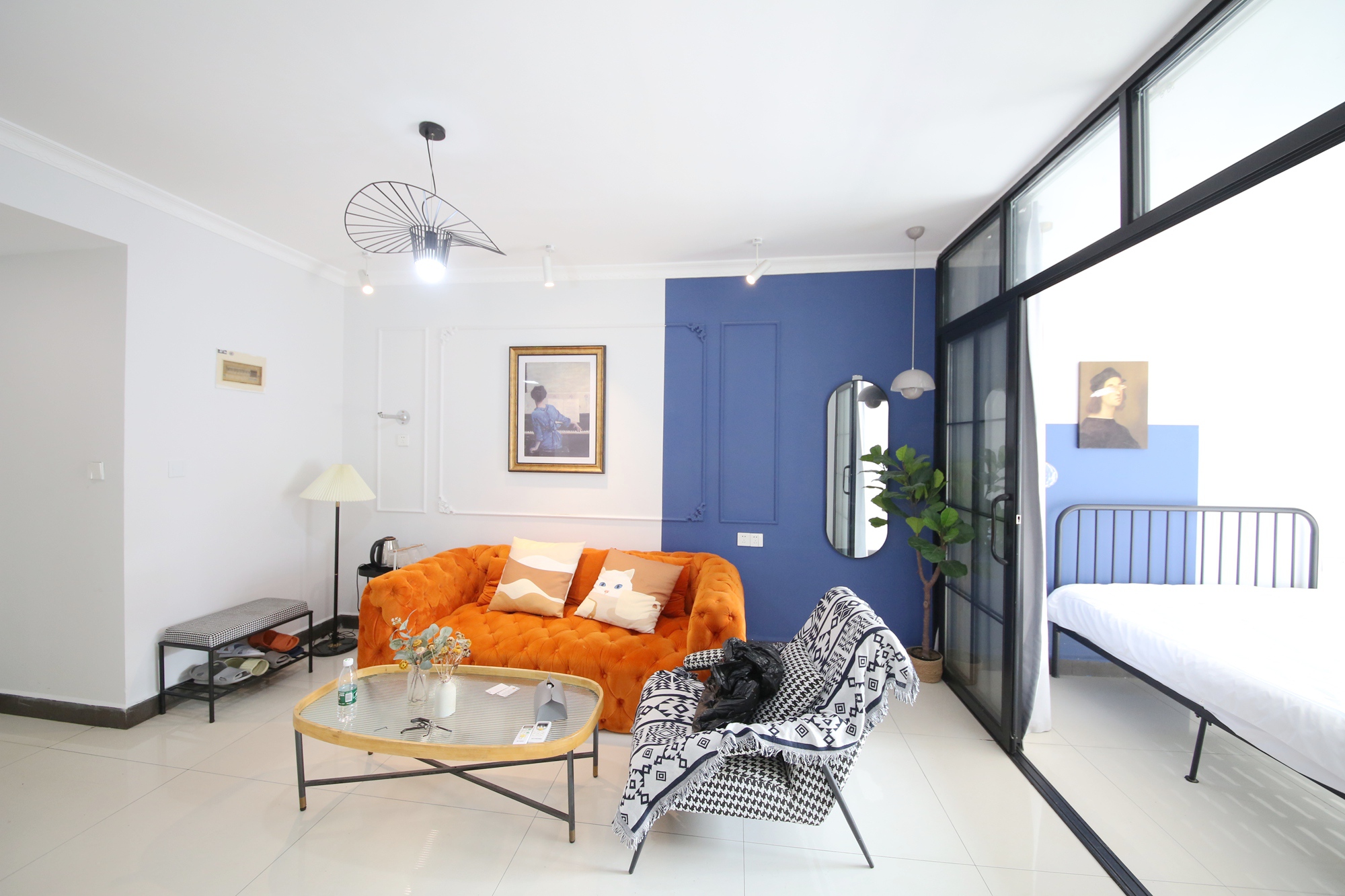 中天广场  2室2厅1卫    76.0万客厅