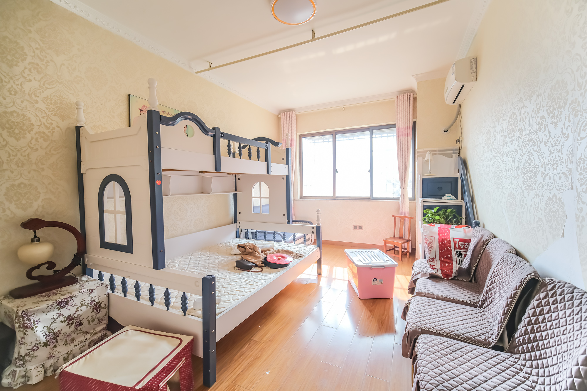 四季星城 2室2厅1卫 71.0万 四季星城 2室2厅1卫 71.0万卧室