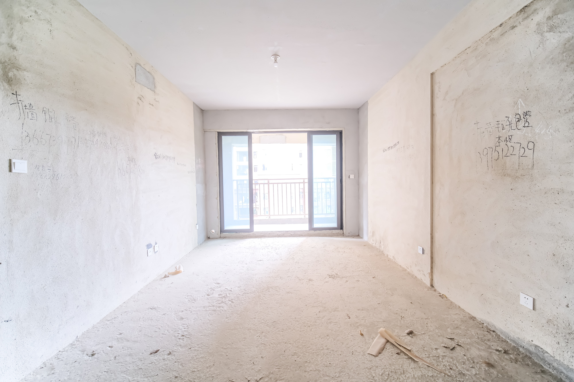 星雅美辰  3室2厅1卫    71.8万 星雅美辰  3室2厅1卫    71.8万客厅