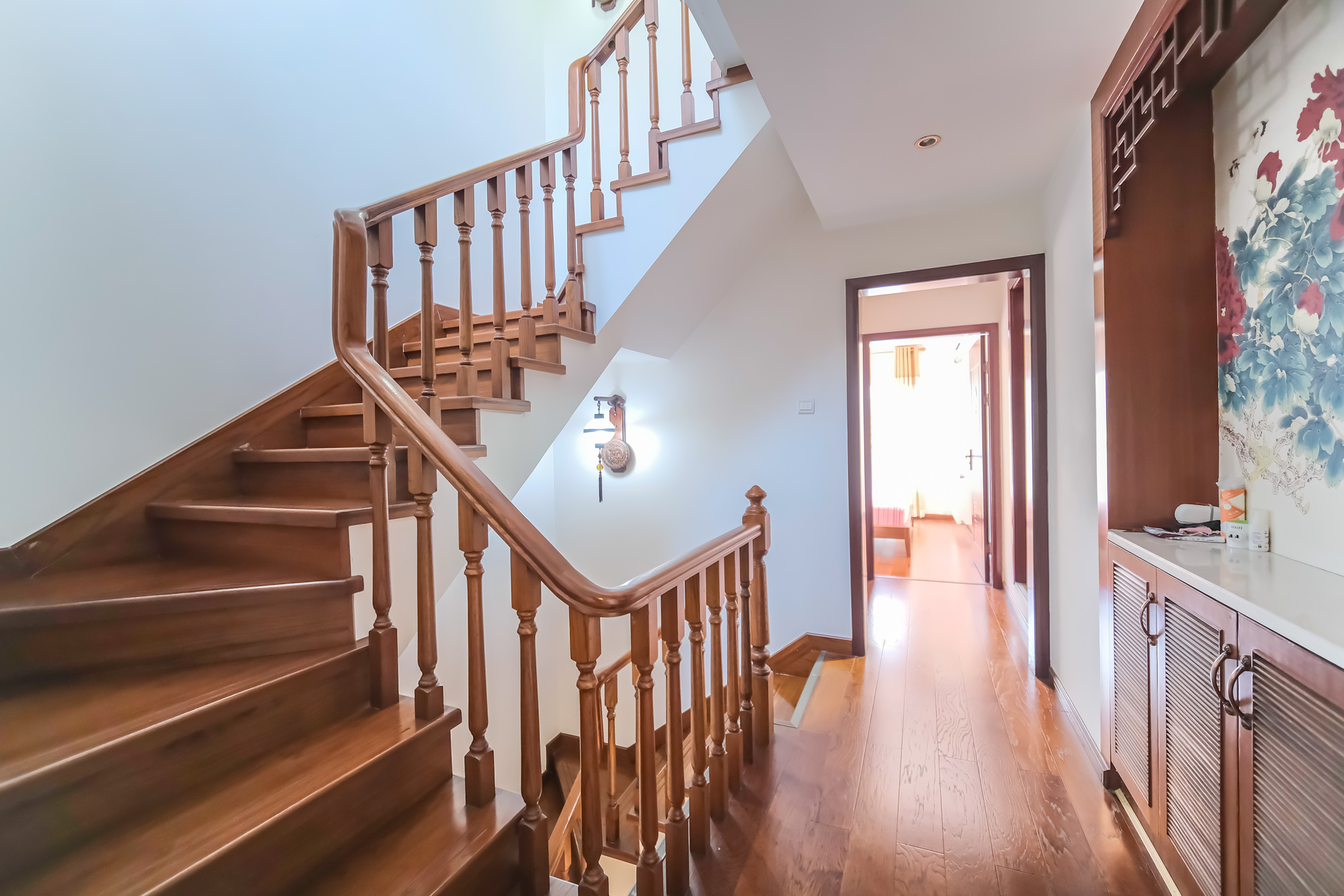 山水湾  5室2厅3卫    268.0万 山水湾  5室2厅3卫    268.0万其他