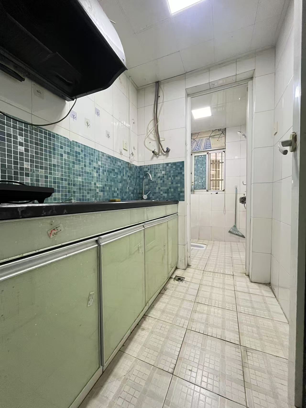 新家园  1室1厅1卫    1600.0元/月 新家园  1室1厅1卫    1600.0元/月室内图