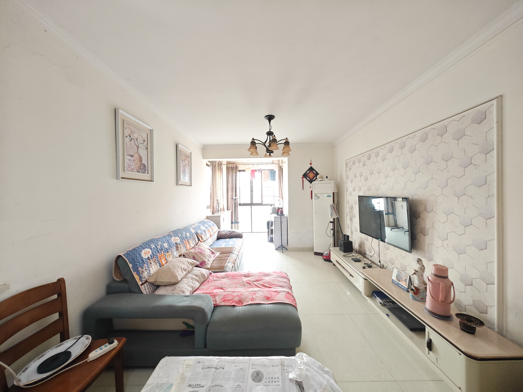 欧莱雅郡 3室2厅1卫 62.8万 欧莱雅郡 3室2厅1卫 62.8万客厅