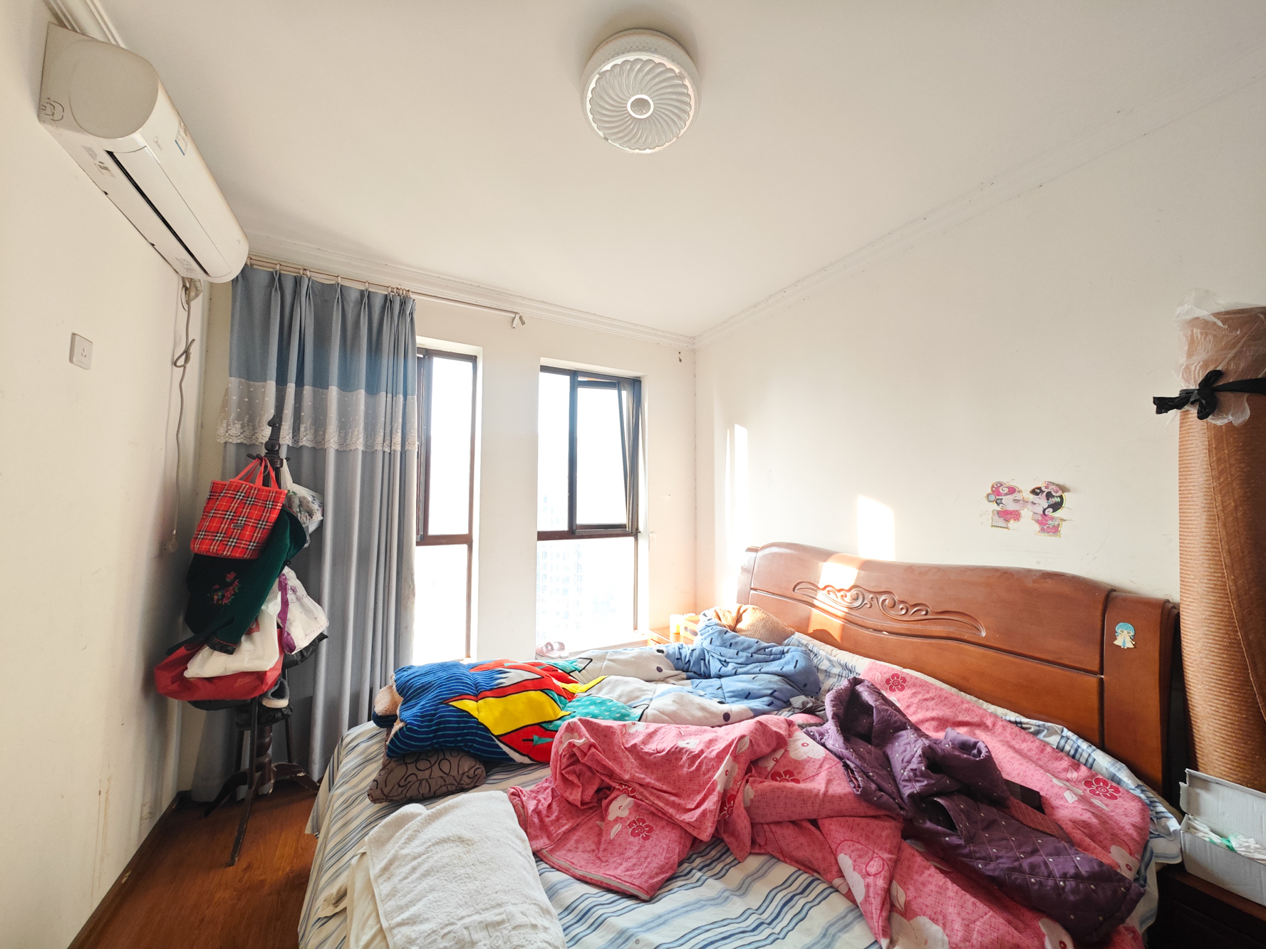 欧莱雅郡 3室2厅1卫 62.8万 欧莱雅郡 3室2厅1卫 62.8万卧室