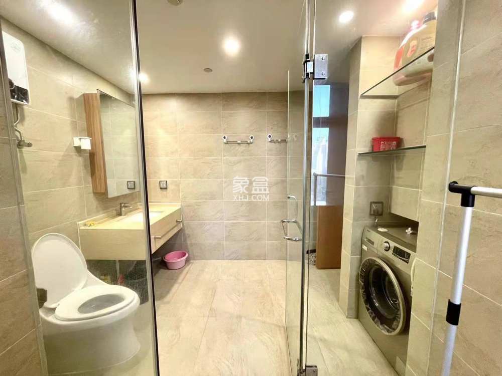 海航豪庭南苑  1室1厅1卫    109.0万 海航豪庭南苑  1室1厅1卫    109.0万室内图