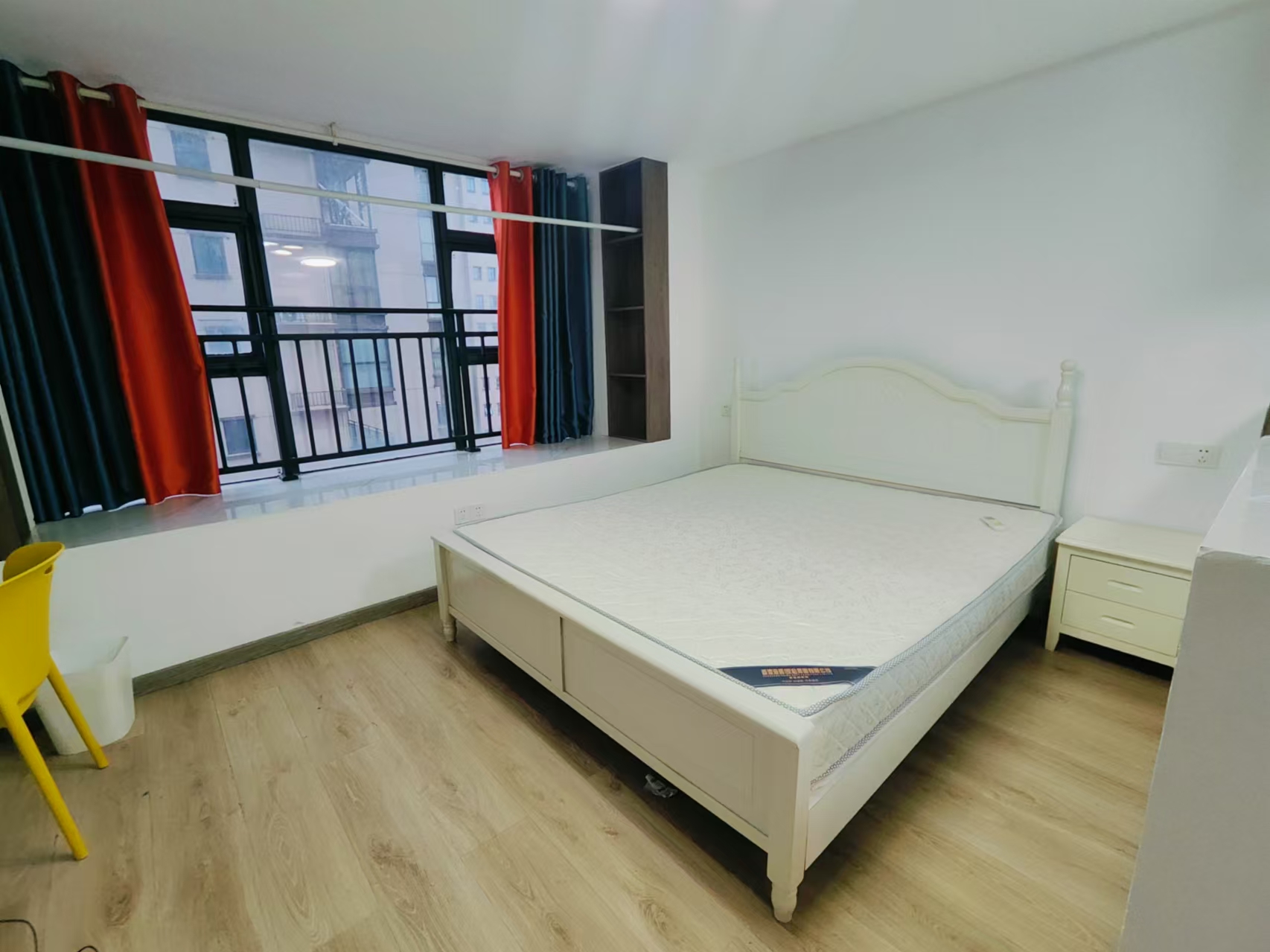 文艺复兴(未来城) 1室1厅1卫 1100.0元/月 文艺复兴(未来城) 1室1厅1卫 1100.0元/月室内图