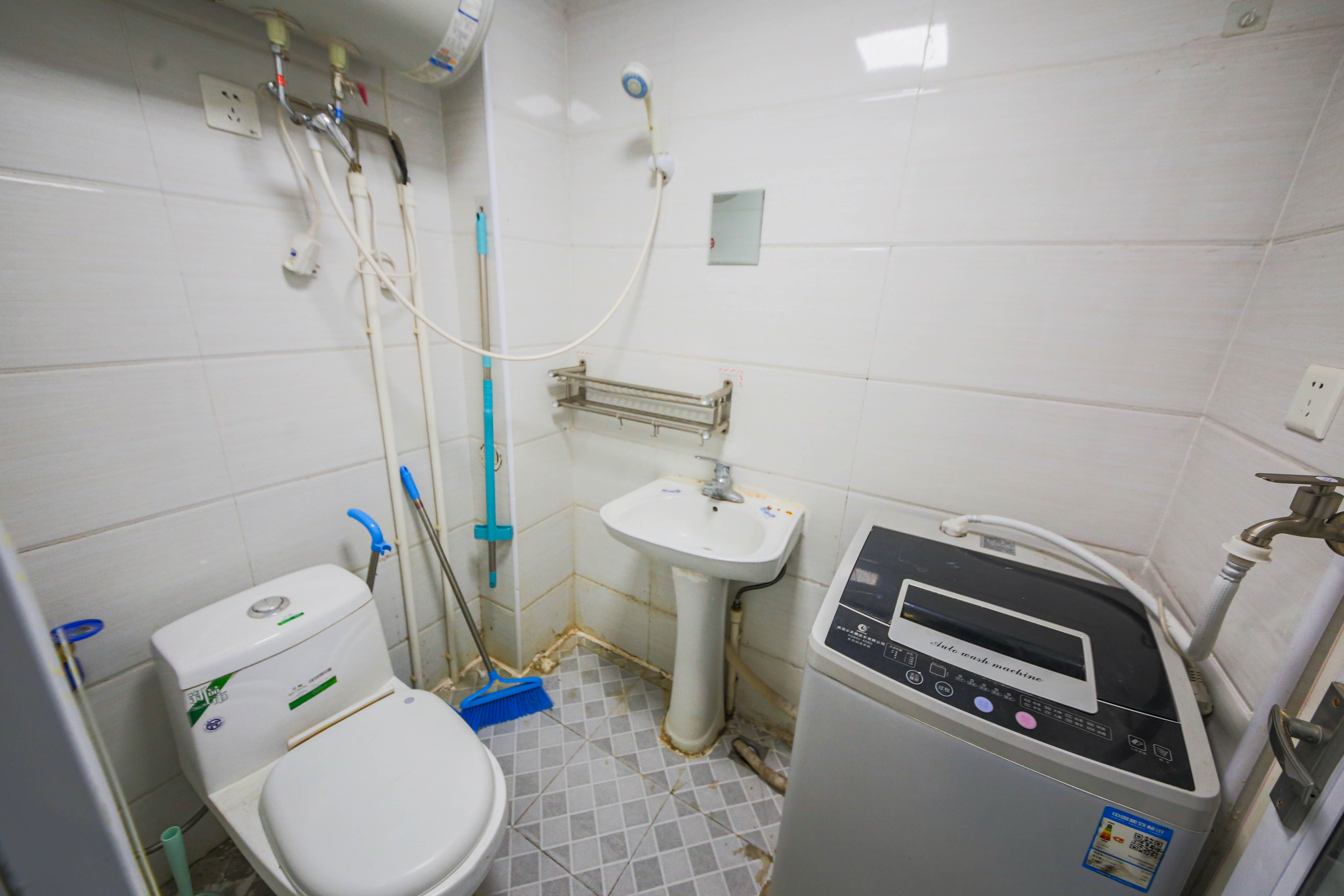 才子嘉都 3室2厅1卫 77.0万 才子嘉都 3室2厅1卫 77.0万卫生间