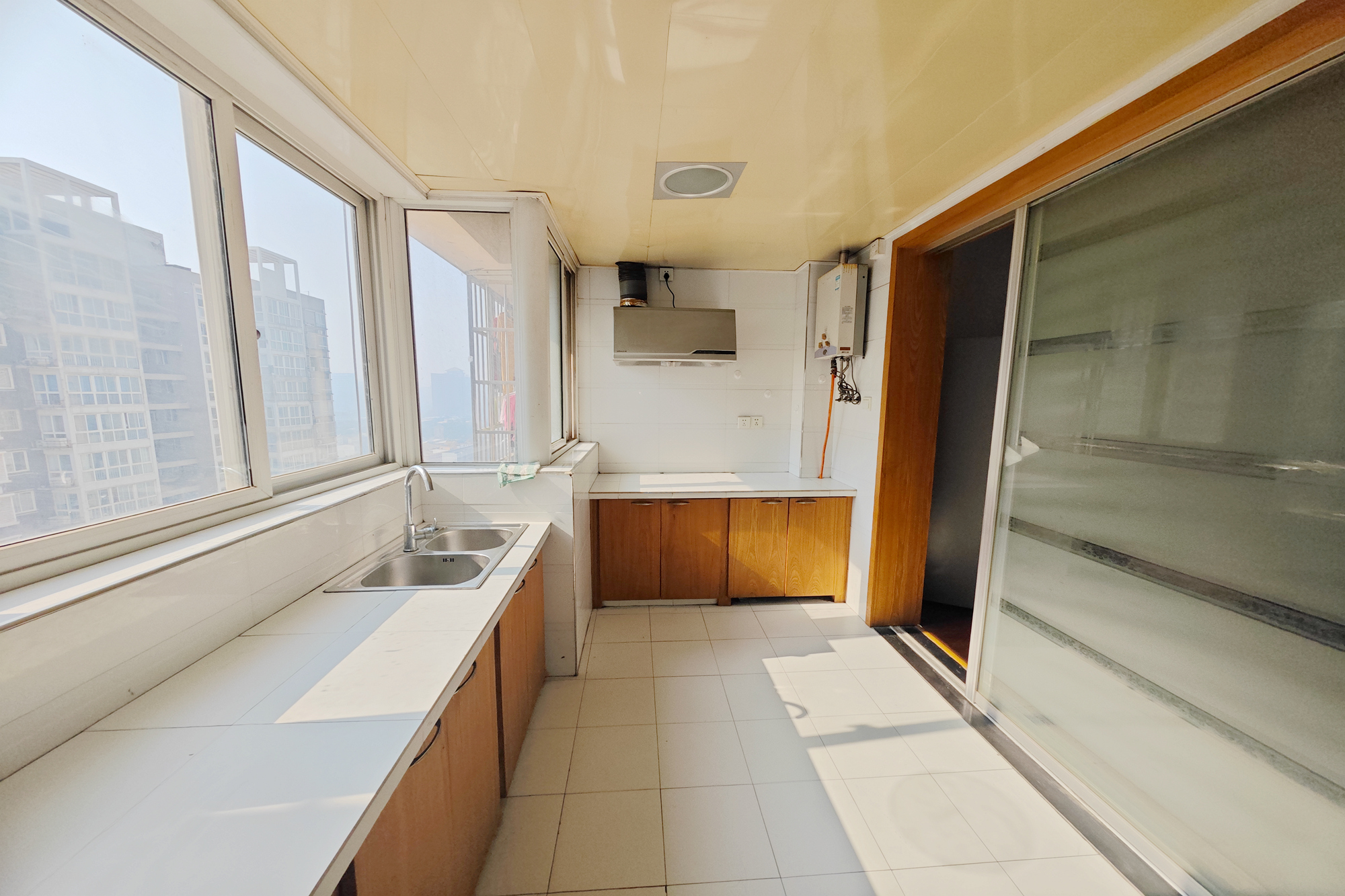 菁华源 3室2厅2卫 96.0万 菁华源 3室2厅2卫 96.0万厨房