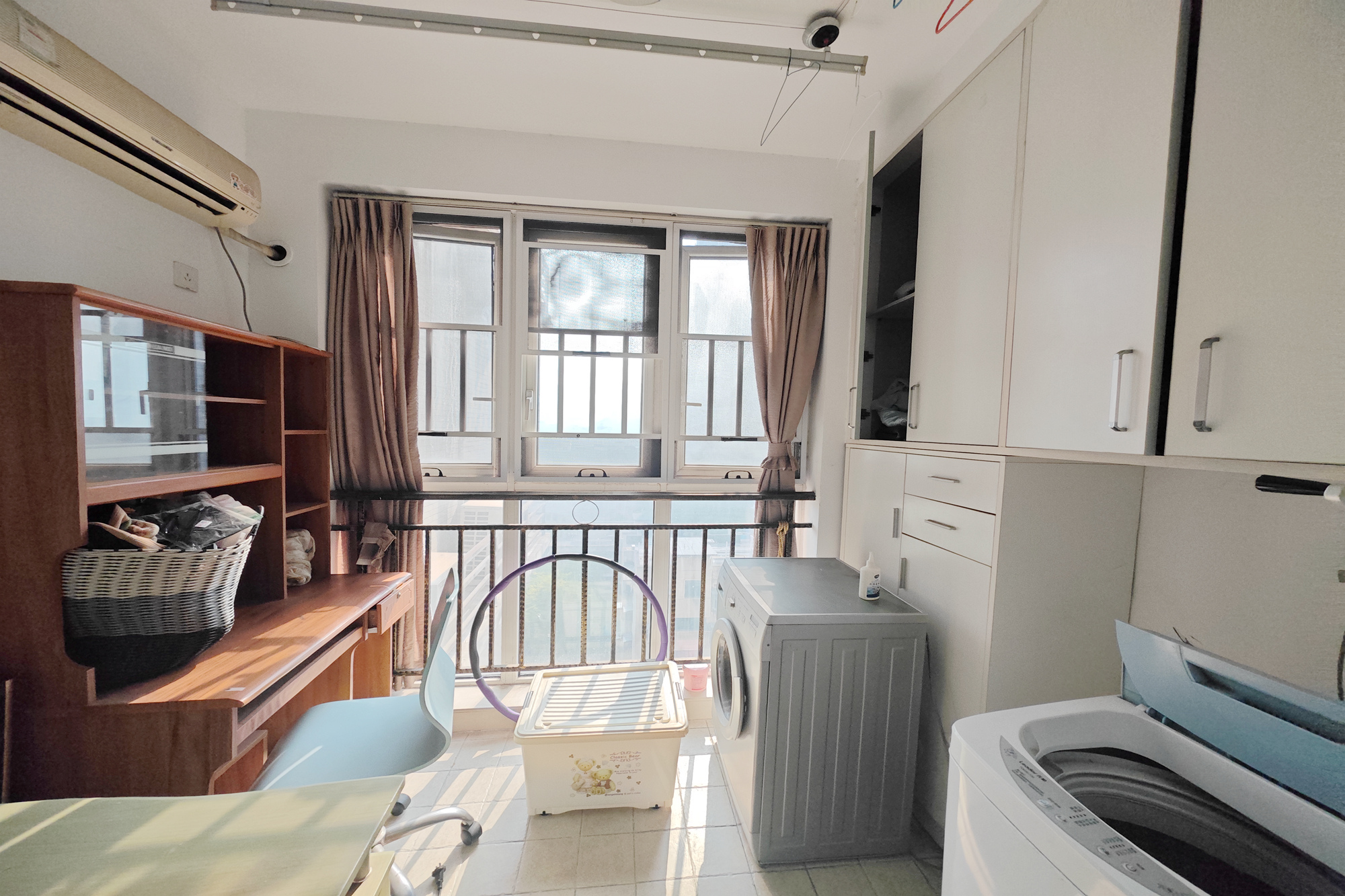 佳天瑞宁花园 3室2厅1卫 122.0万 佳天瑞宁花园 3室2厅1卫 122.0万阳台