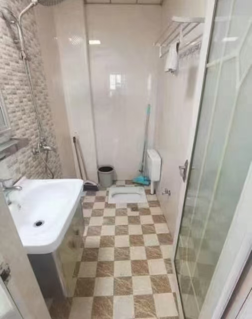建鑫二期  1室1厅1卫   1100.00元/月室内图