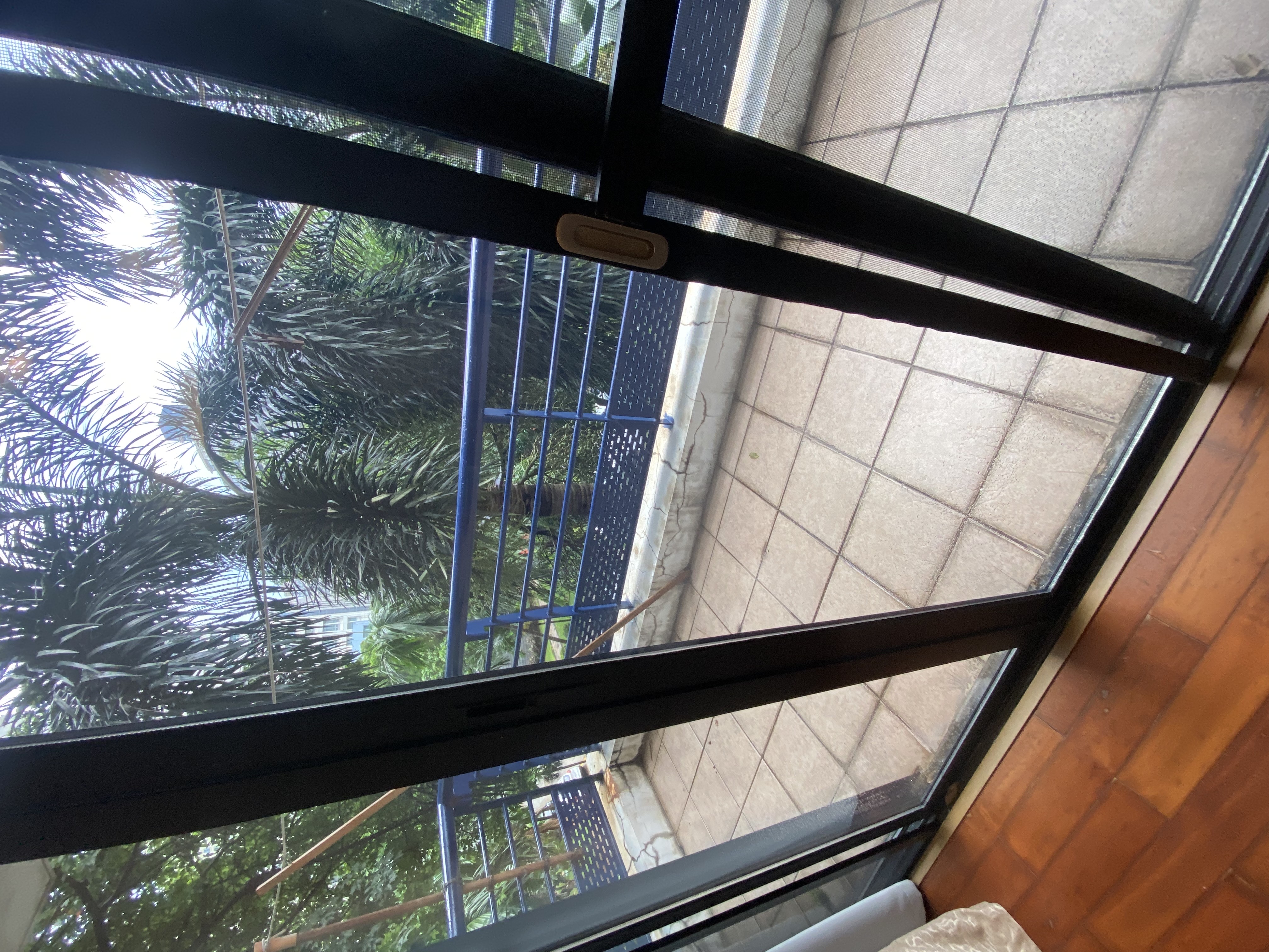 棕榈公寓 2室2厅2卫 4500.0元/月 棕榈公寓 2室2厅2卫 4500.0元/月室内图