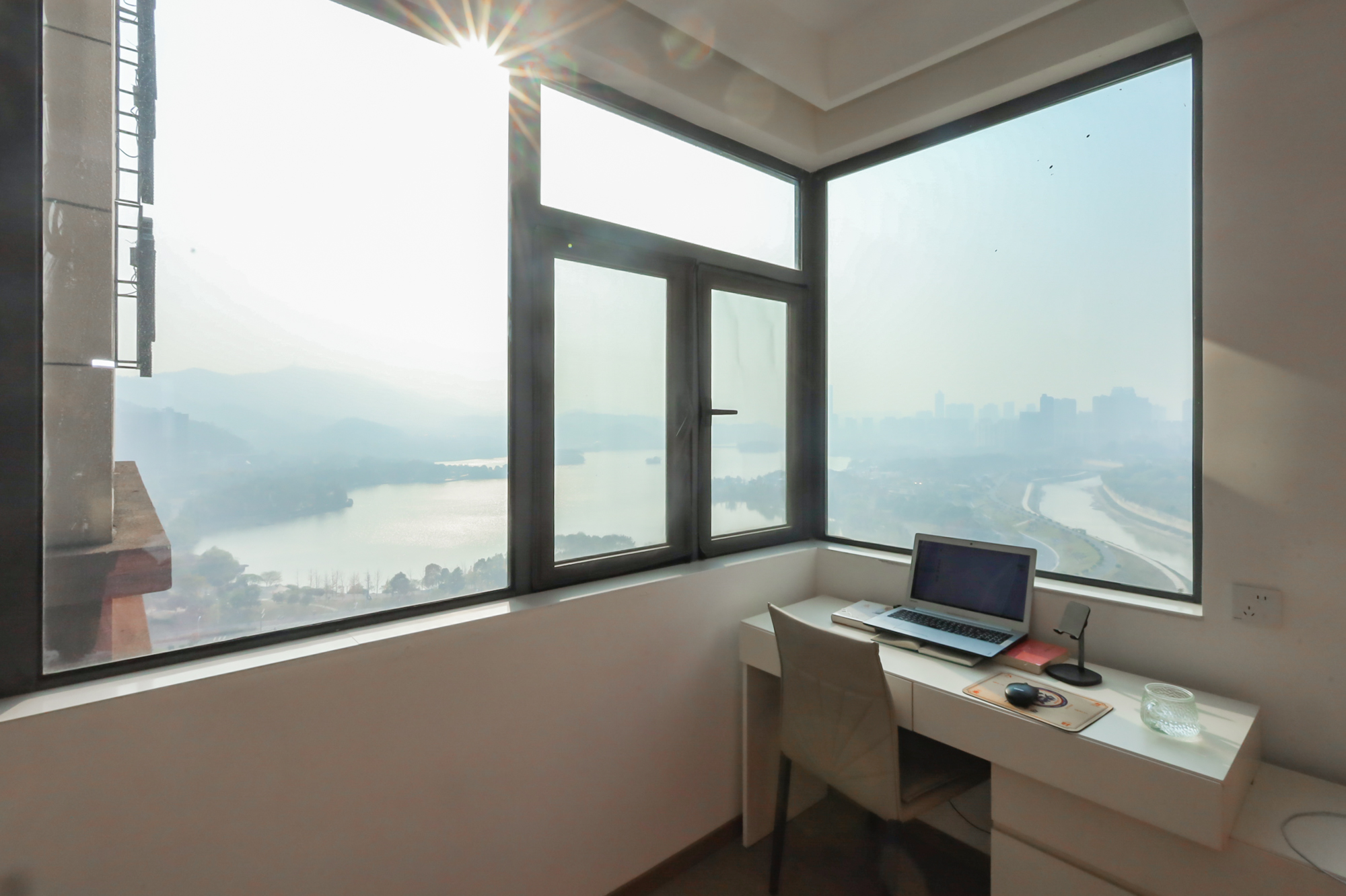 蓝光雍锦阁 3室2厅2卫 158.0万 蓝光雍锦阁 3室2厅2卫 158.0万其他