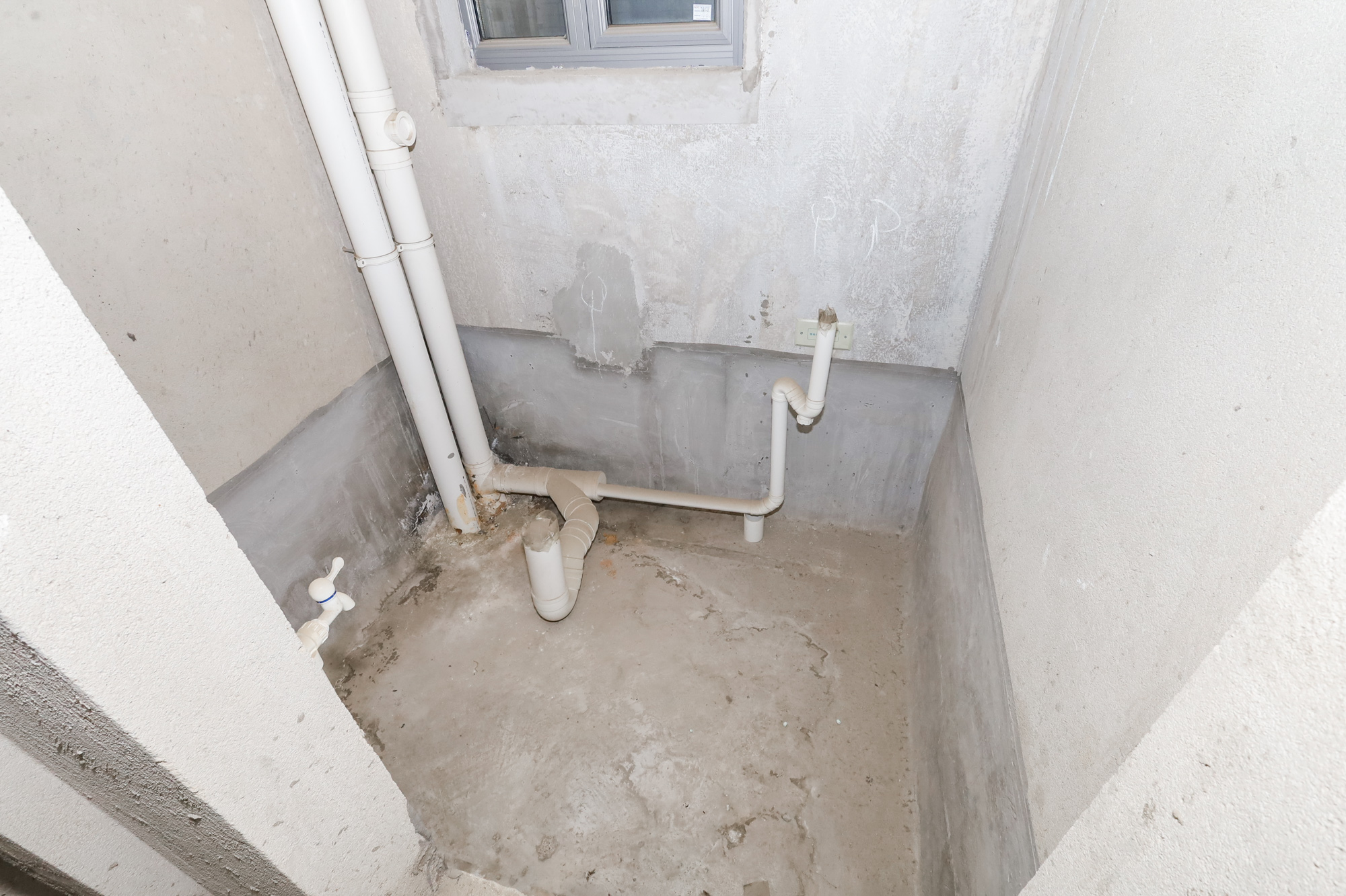 八方小区C区  3室2厅2卫    333.0万 八方小区C区  3室2厅2卫    333.0万卫生间