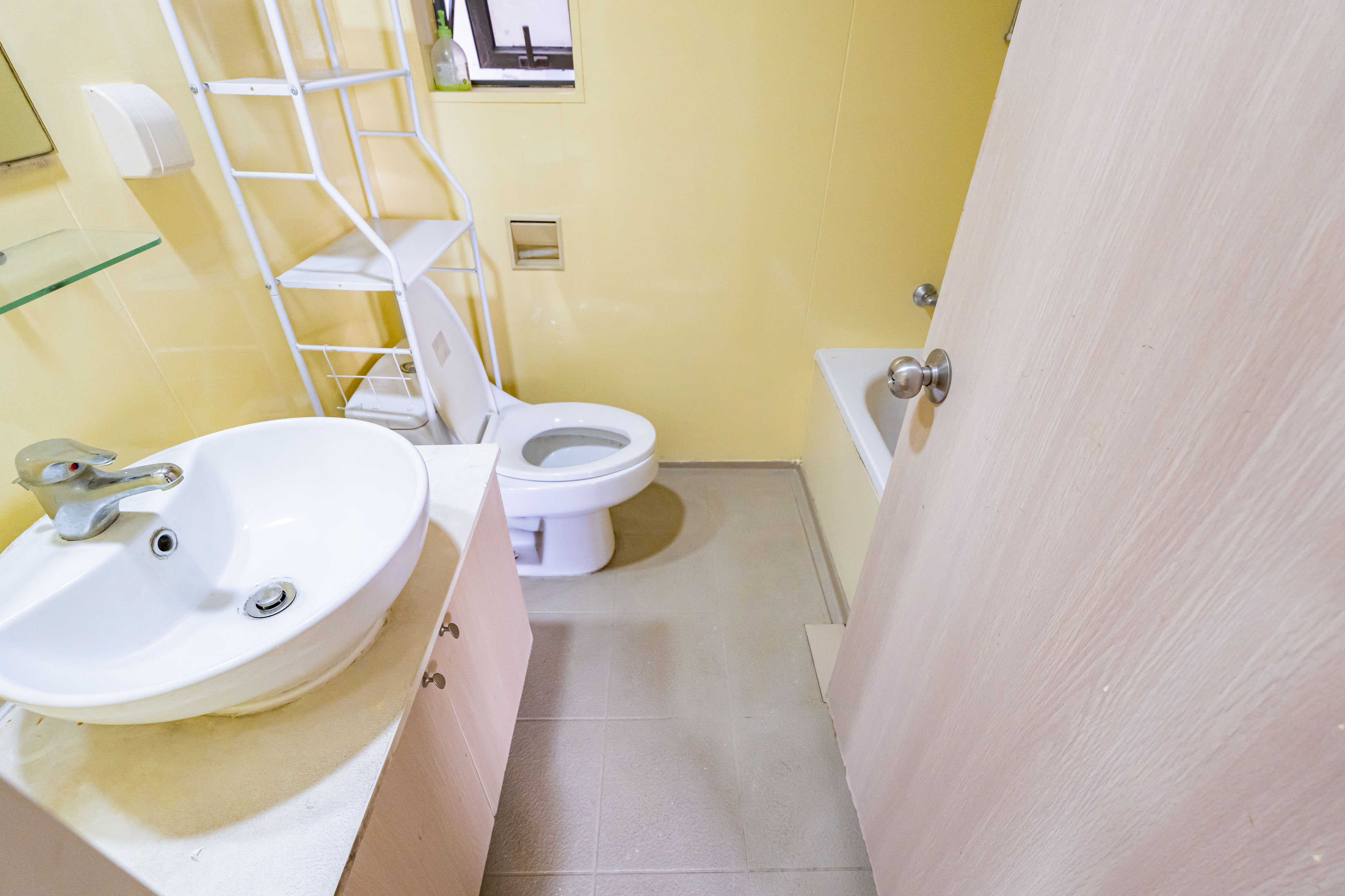 盛世美居荷园 2室2厅2卫 110.0万 盛世美居荷园 2室2厅2卫 110.0万卫生间