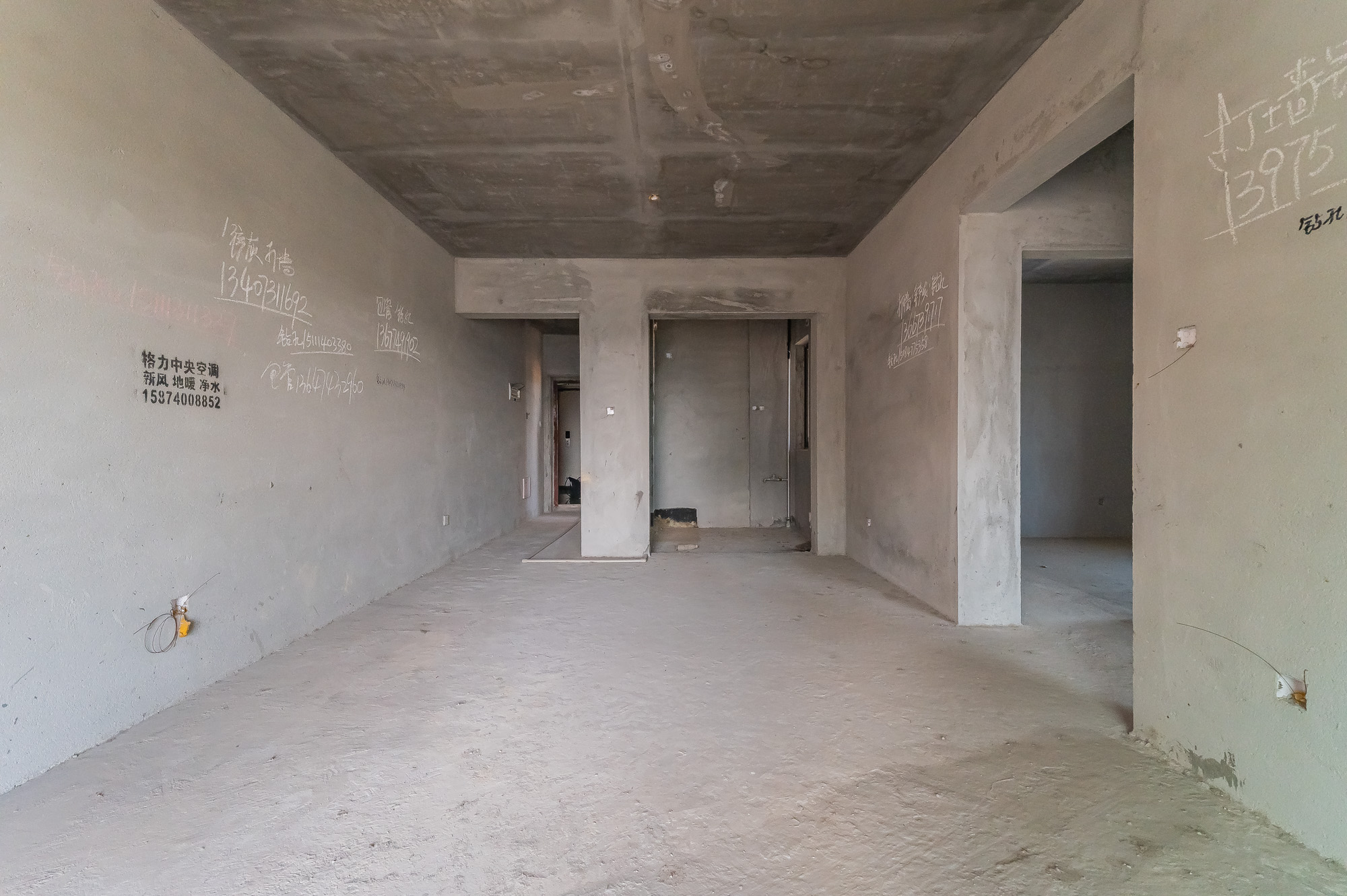 国泰九龙湾 3室2厅1卫 68.0万 国泰九龙湾 3室2厅1卫 68.0万客厅