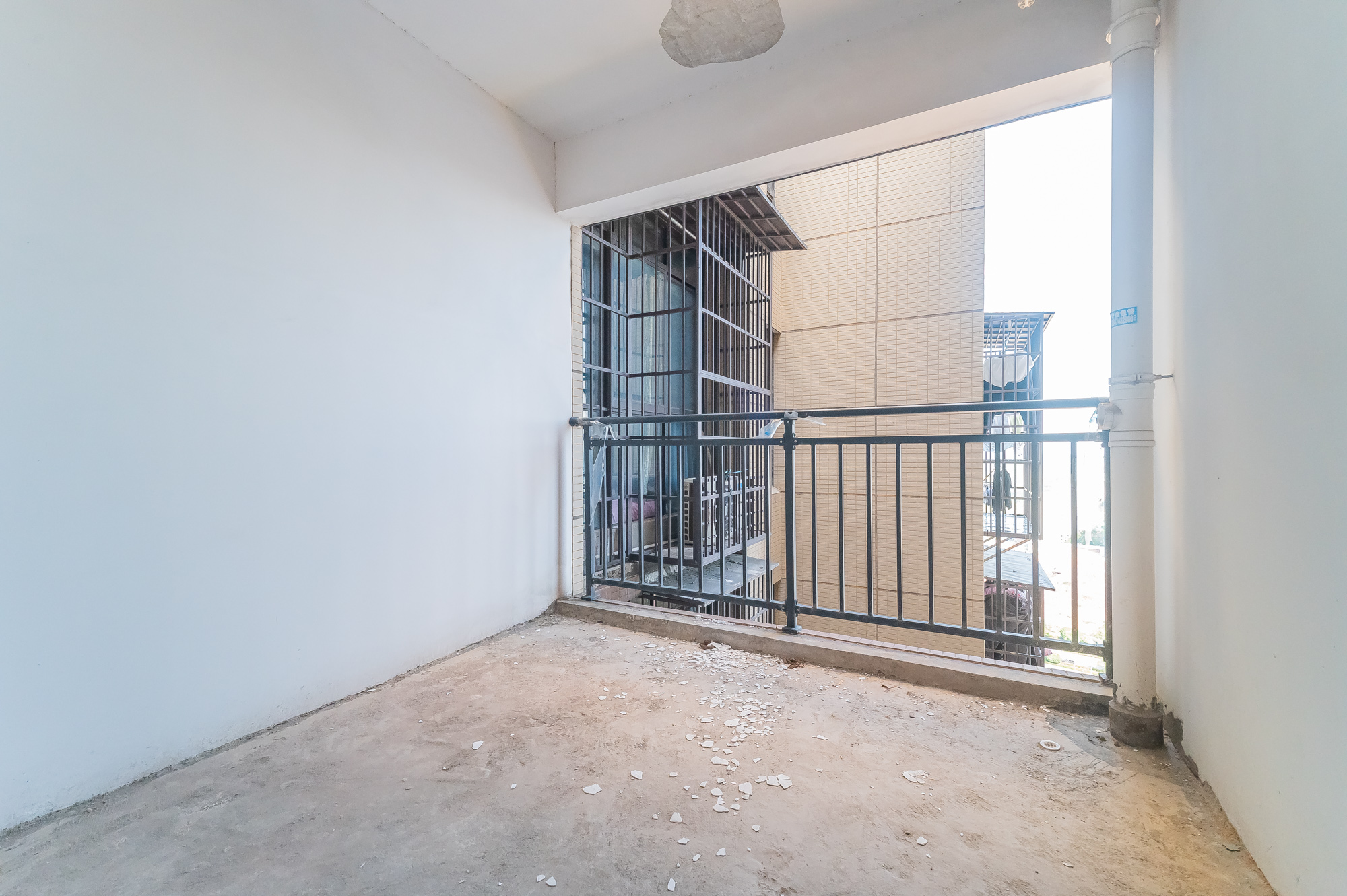 国泰九龙湾 3室2厅1卫 68.0万 国泰九龙湾 3室2厅1卫 68.0万其他