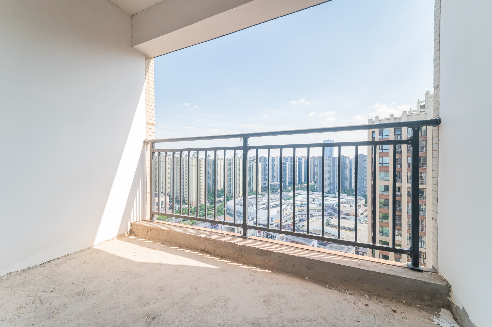 国泰九龙湾 3室2厅1卫 68.0万 国泰九龙湾 3室2厅1卫 68.0万其他