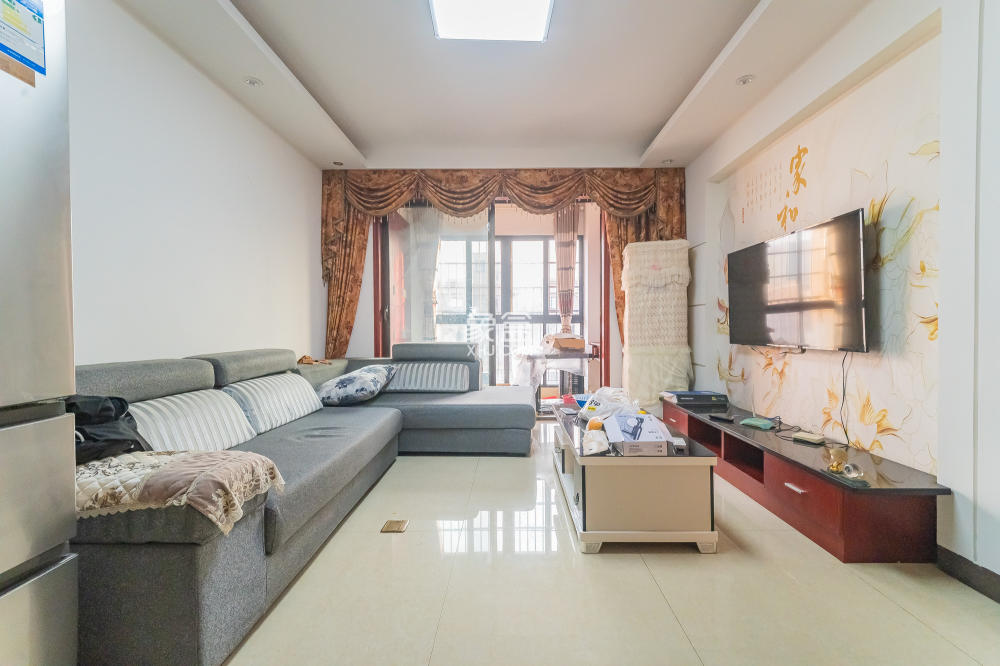 华润凤凰城三期  2室2厅2卫    69.8万