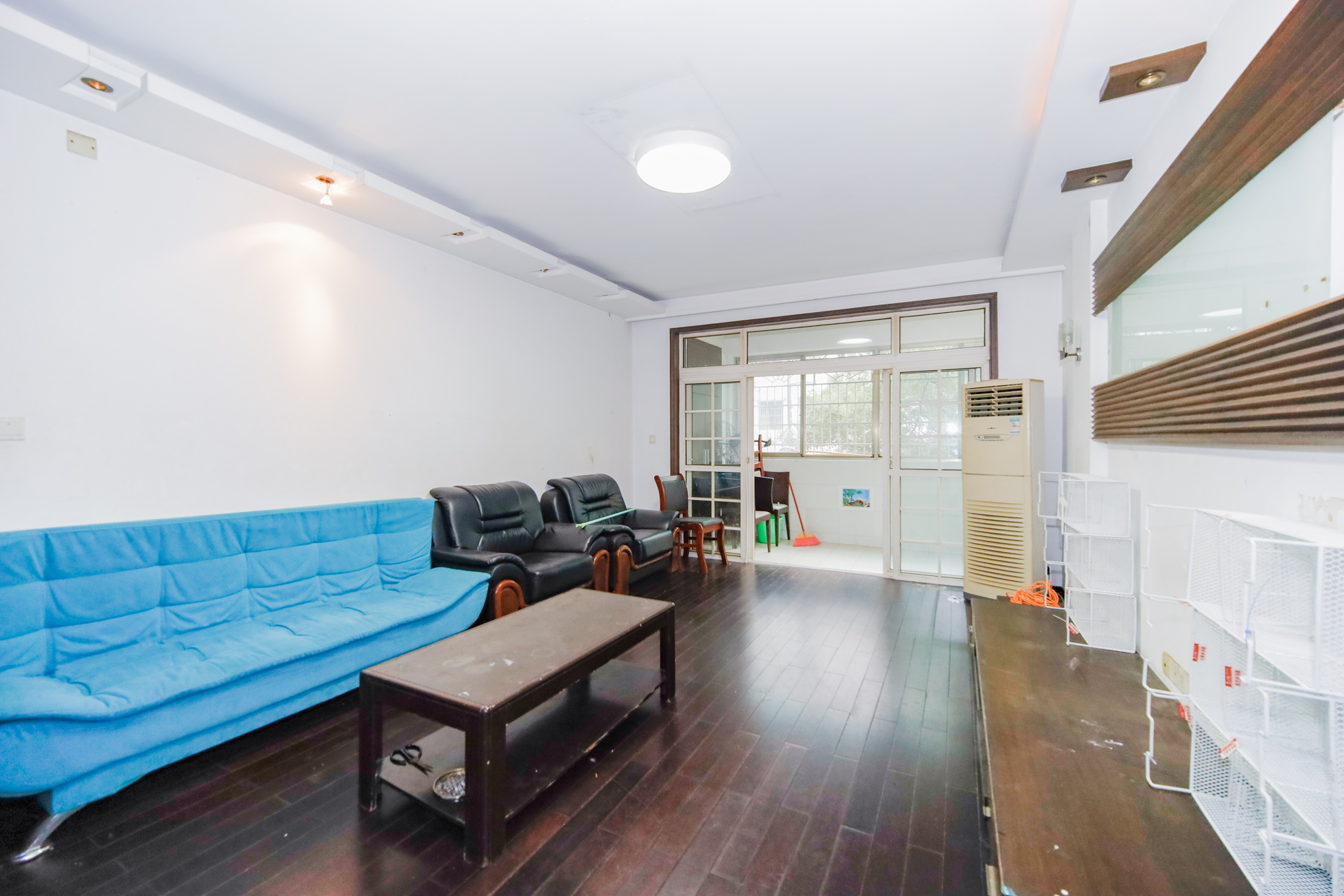 湘樟园小区(湘樟家园) 3室2厅1卫 57.8万 湘樟园小区(湘樟家园) 3室2厅1卫 57.8万客厅