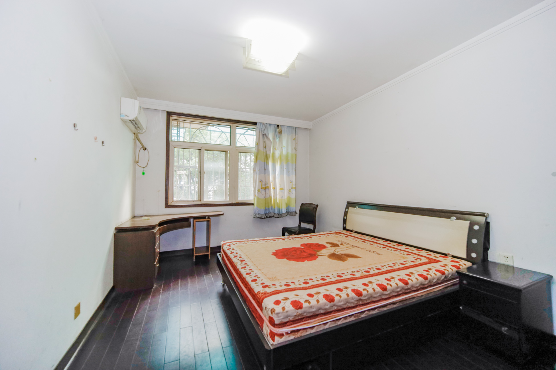 湘樟园小区(湘樟家园) 3室2厅1卫 57.8万 湘樟园小区(湘樟家园) 3室2厅1卫 57.8万卧室