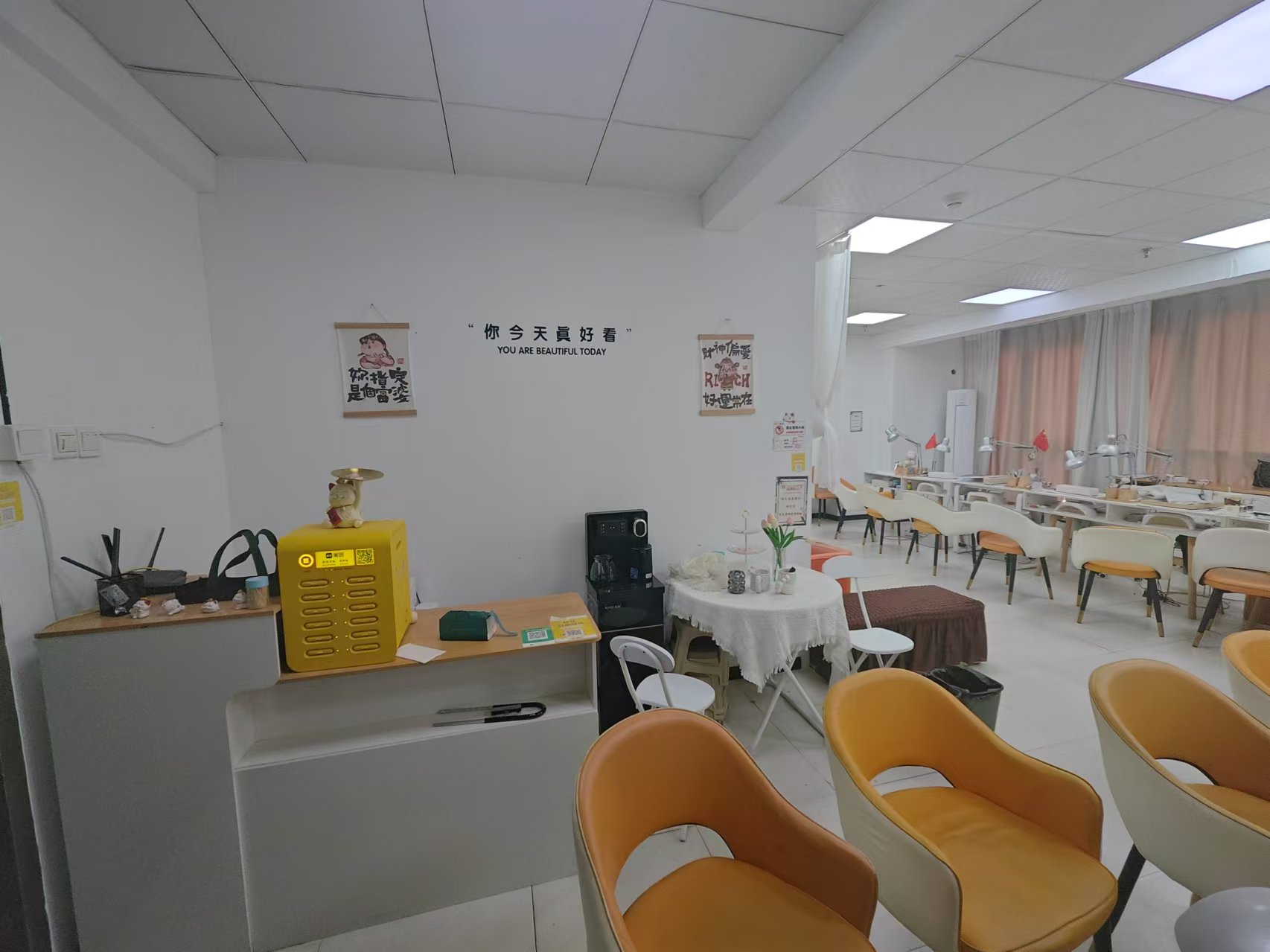 中央商业广场 2室1厅0卫 43.8万 中央商业广场 2室1厅0卫 43.8万室内图